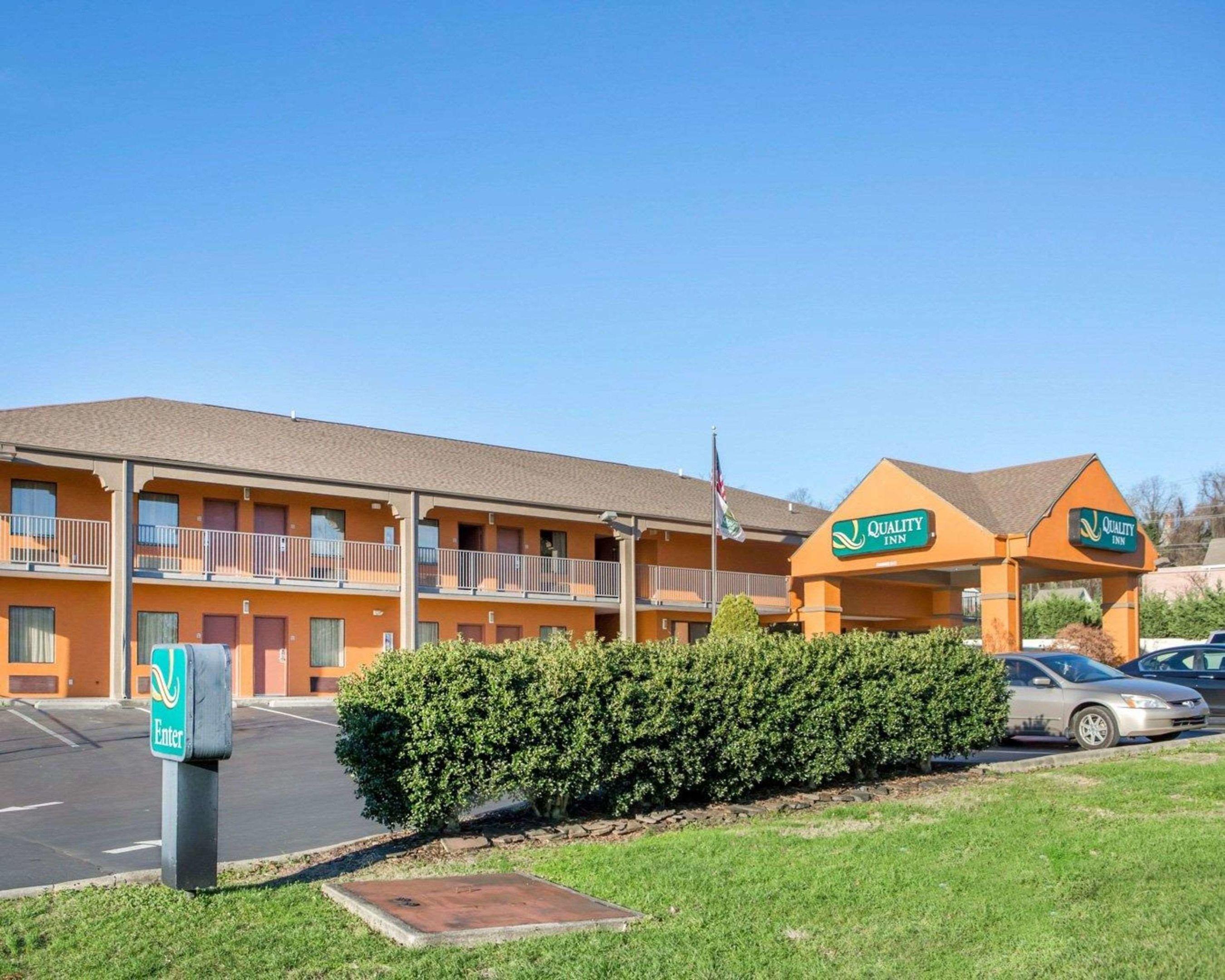 Quality Inn Downtown — photo 3