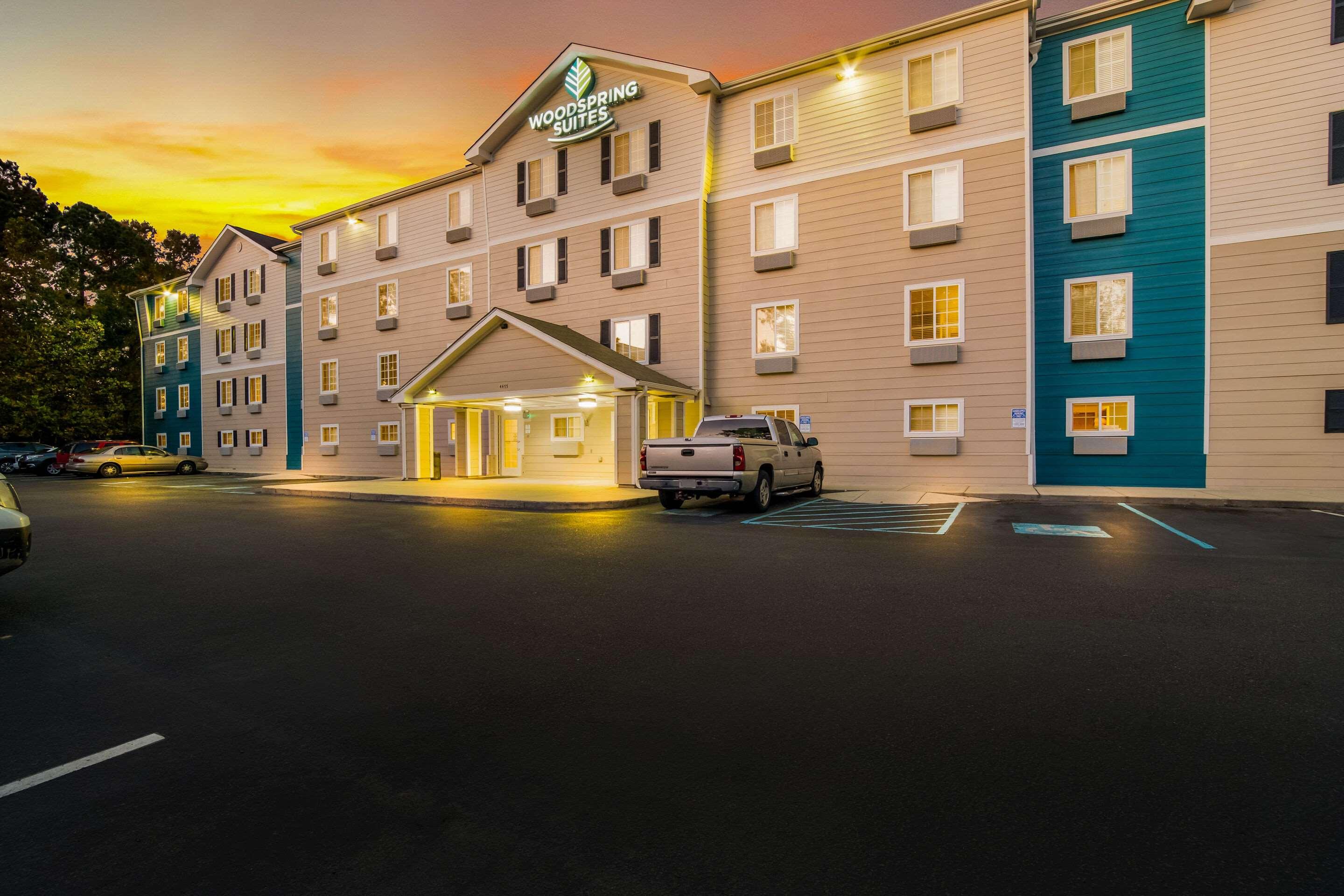 Woodspring Suites North Charleston — photo 4