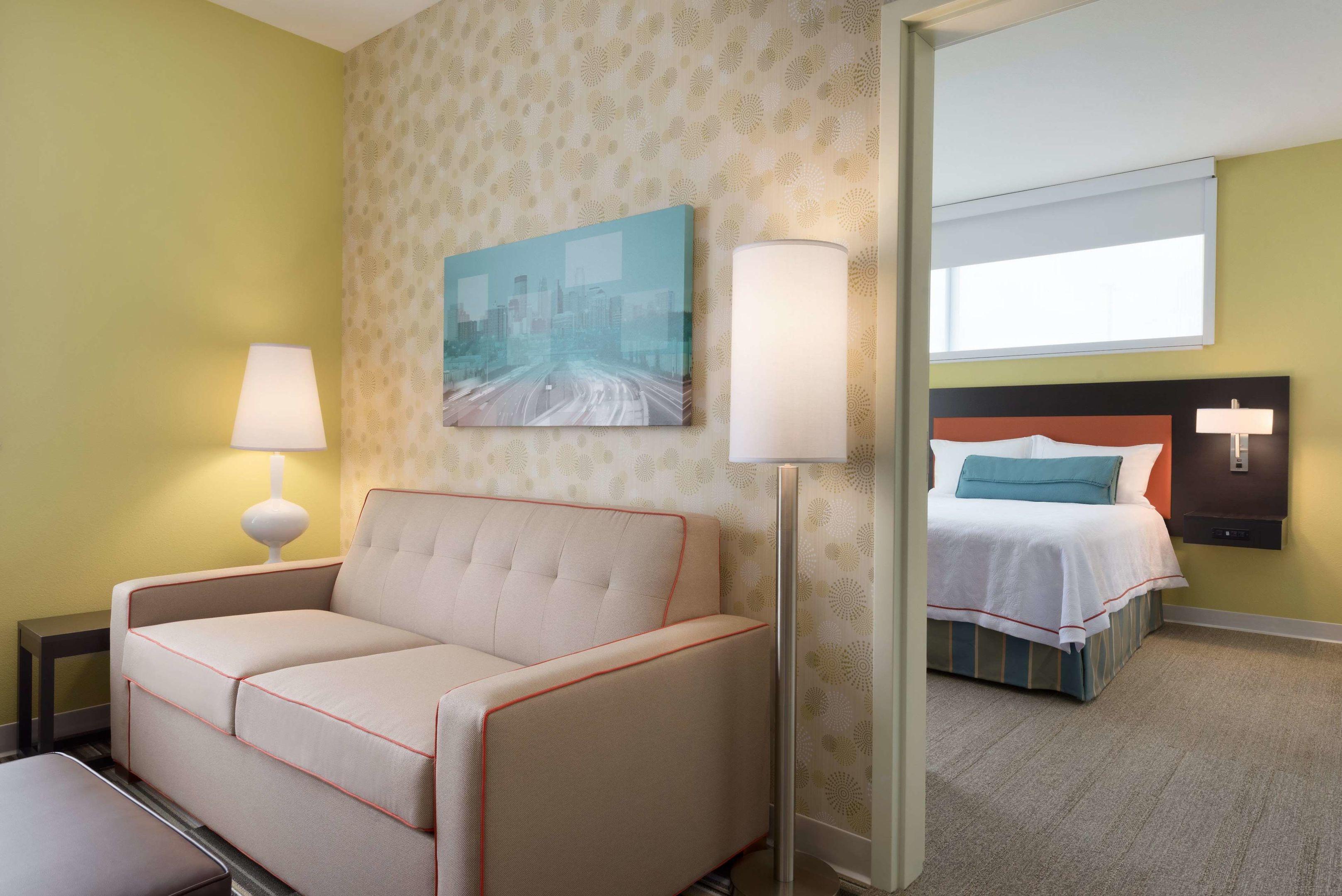 Home2 Suites by Hilton Roseville Minneapolis — photo 5