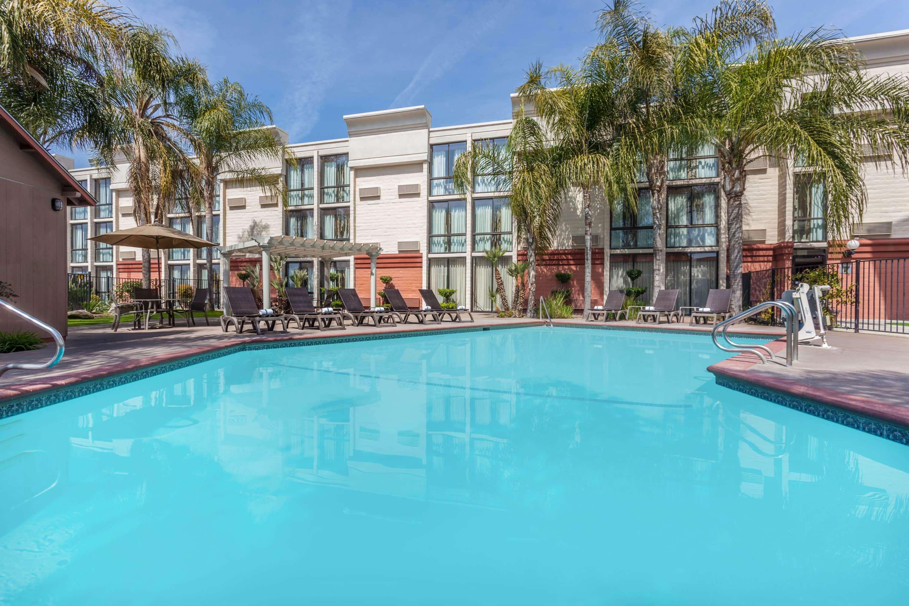 Wyndham Visalia — photo 3