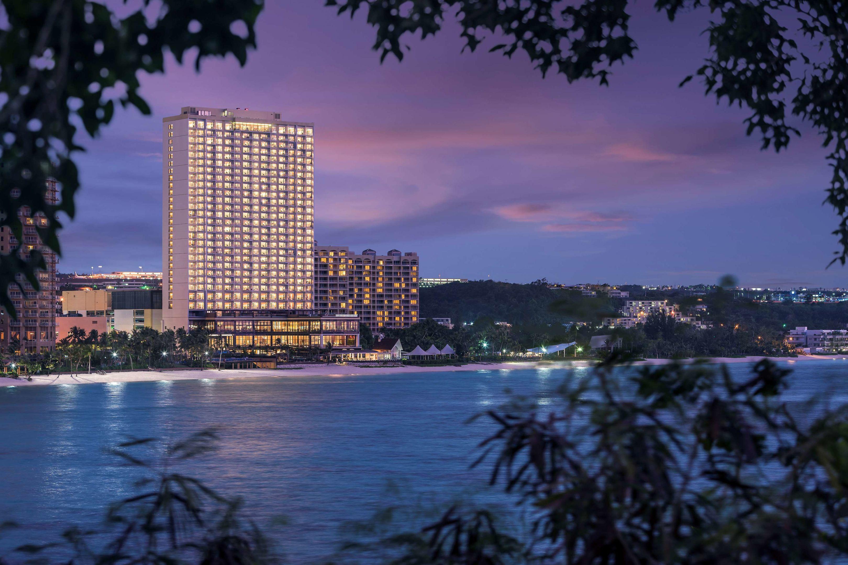 Dusit Thani Guam Resort — photo 2