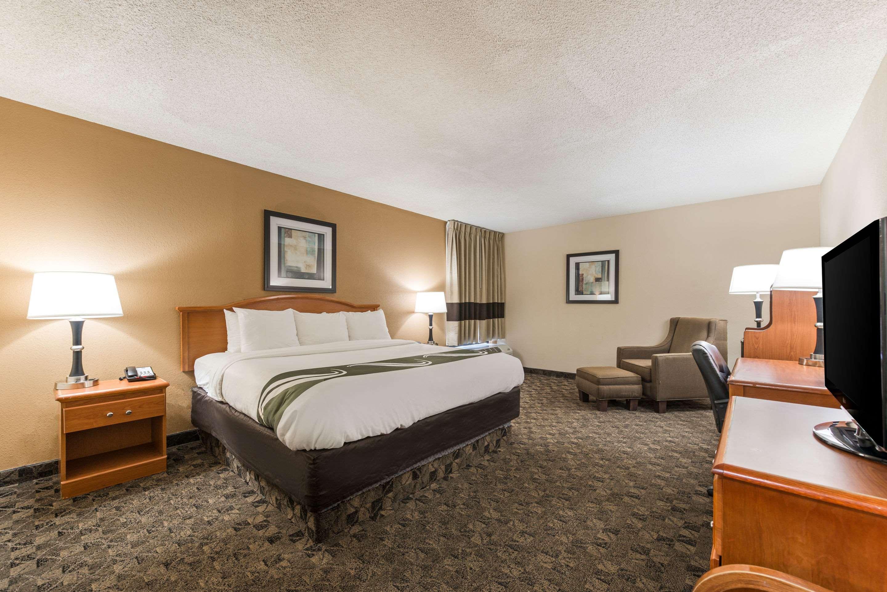 Quality Inn & Suites — photo 5