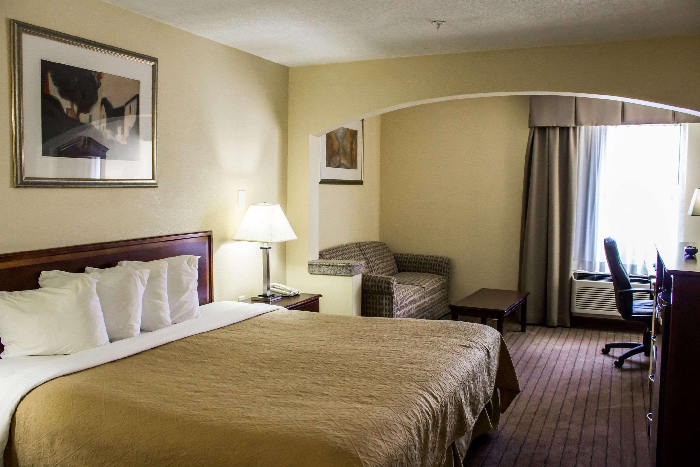 Quality Inn — photo 4