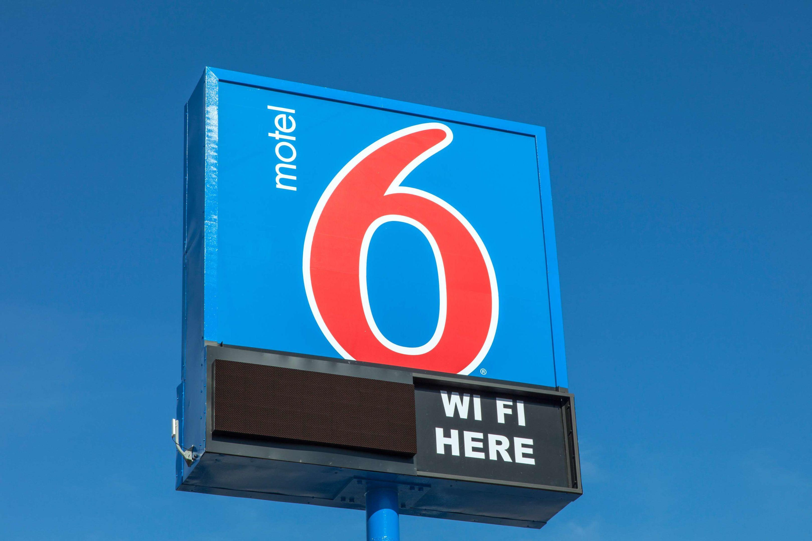 Motel 6 Phoenix Airport-24th Street — photo 4
