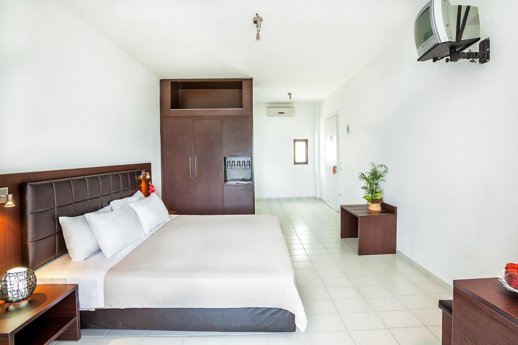 Xenios Dolfin Beach — photo 3