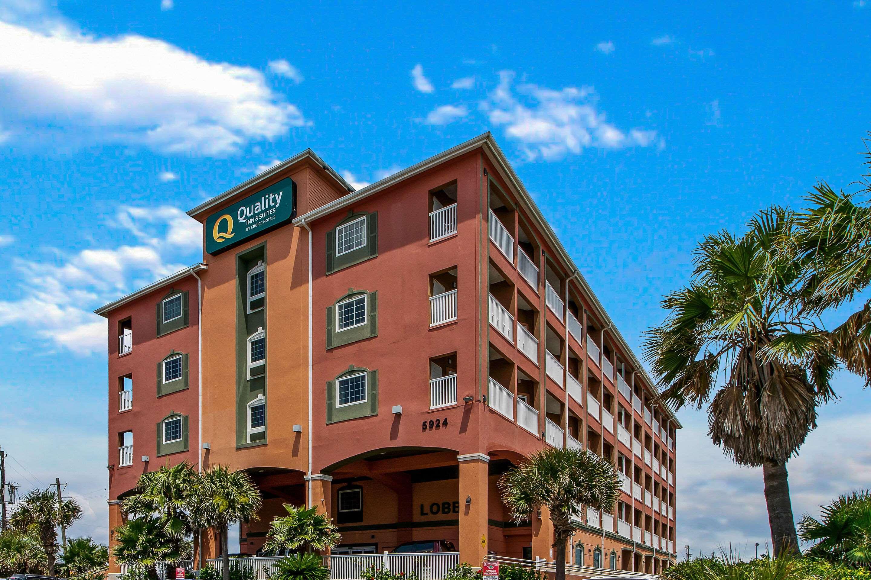 Quality Inn & Suites Beachfront