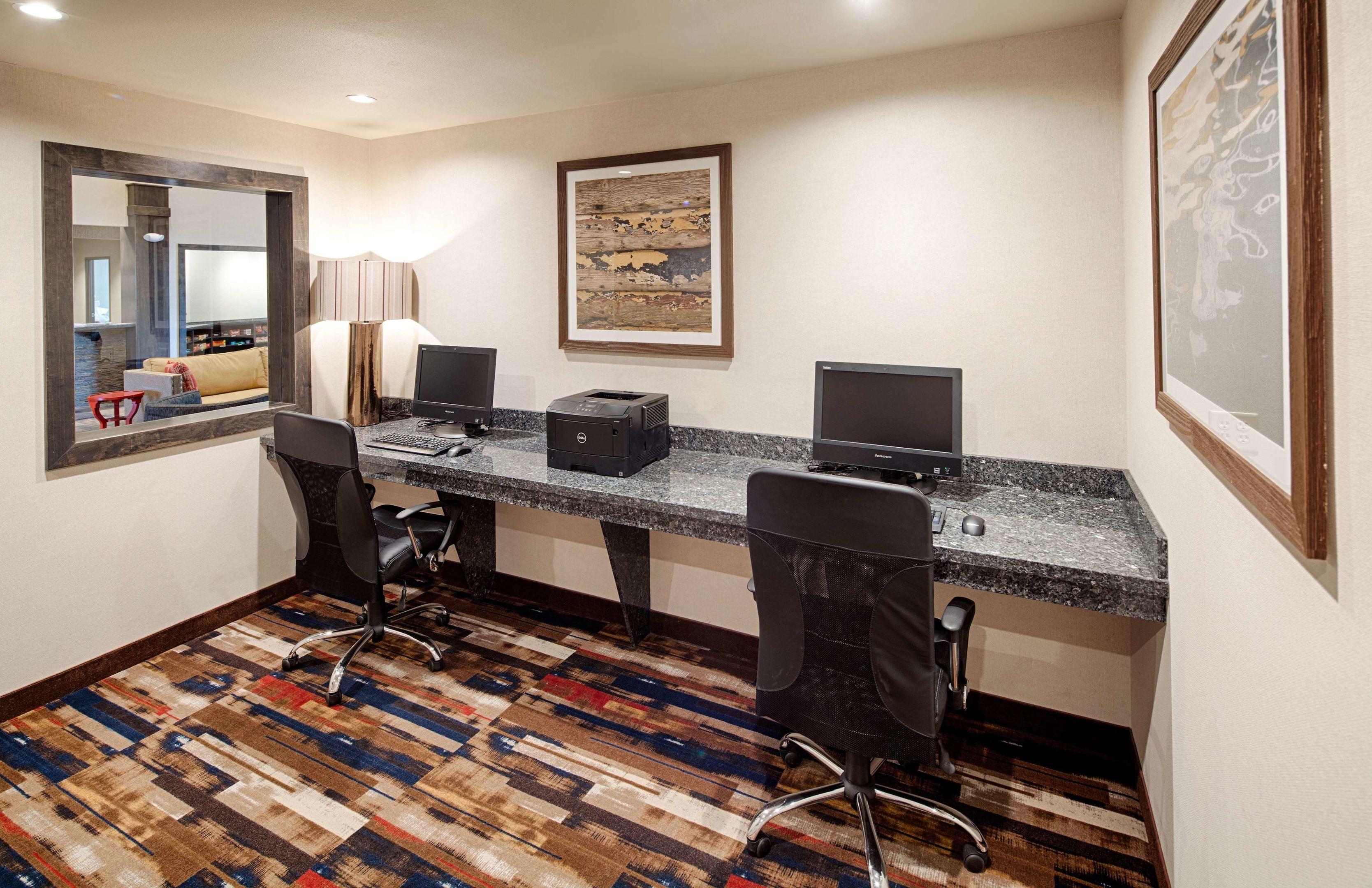 Red Lion Ridgewater Inn & Suites Polson — photo 5