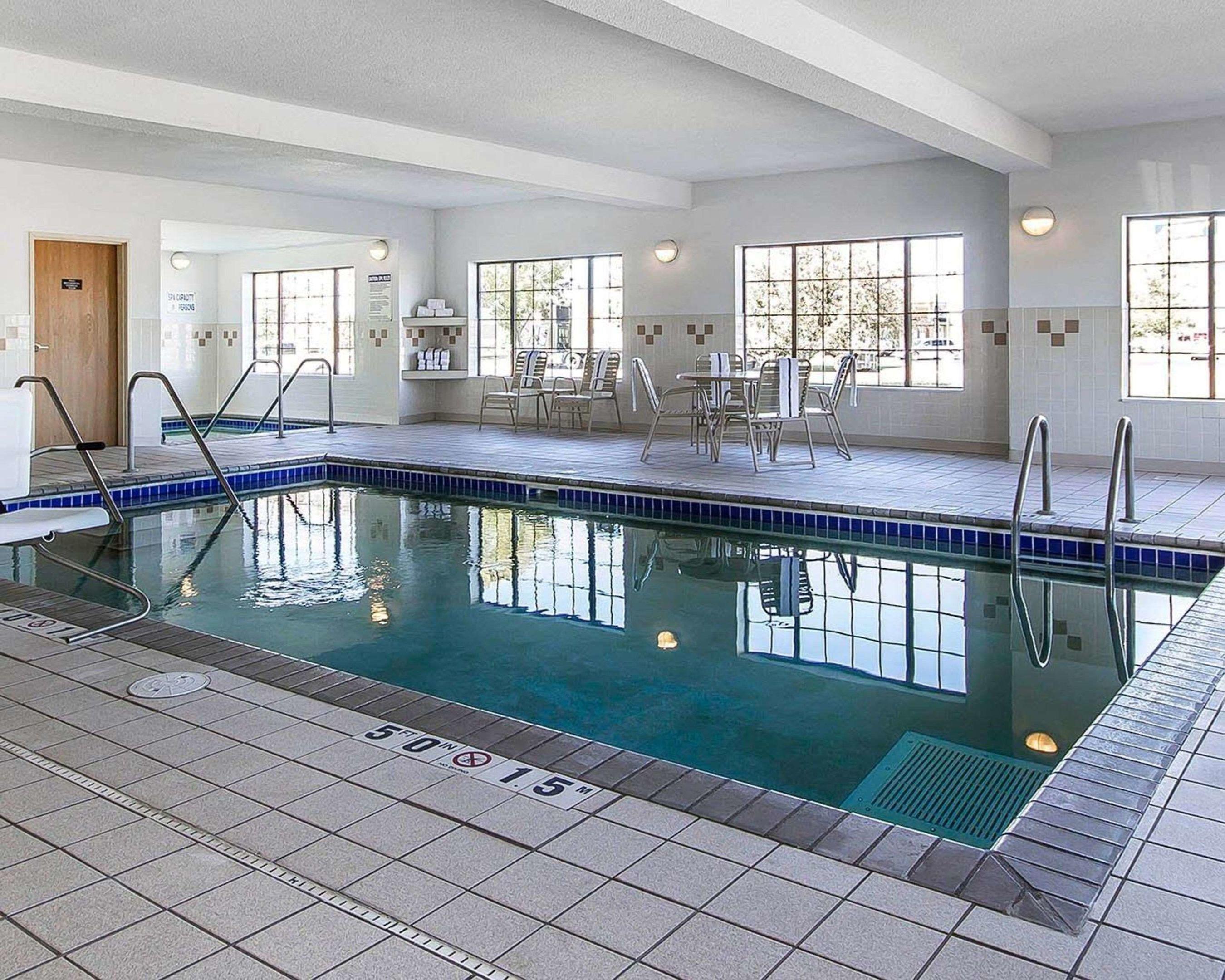 Comfort Inn Owatonna — photo 4
