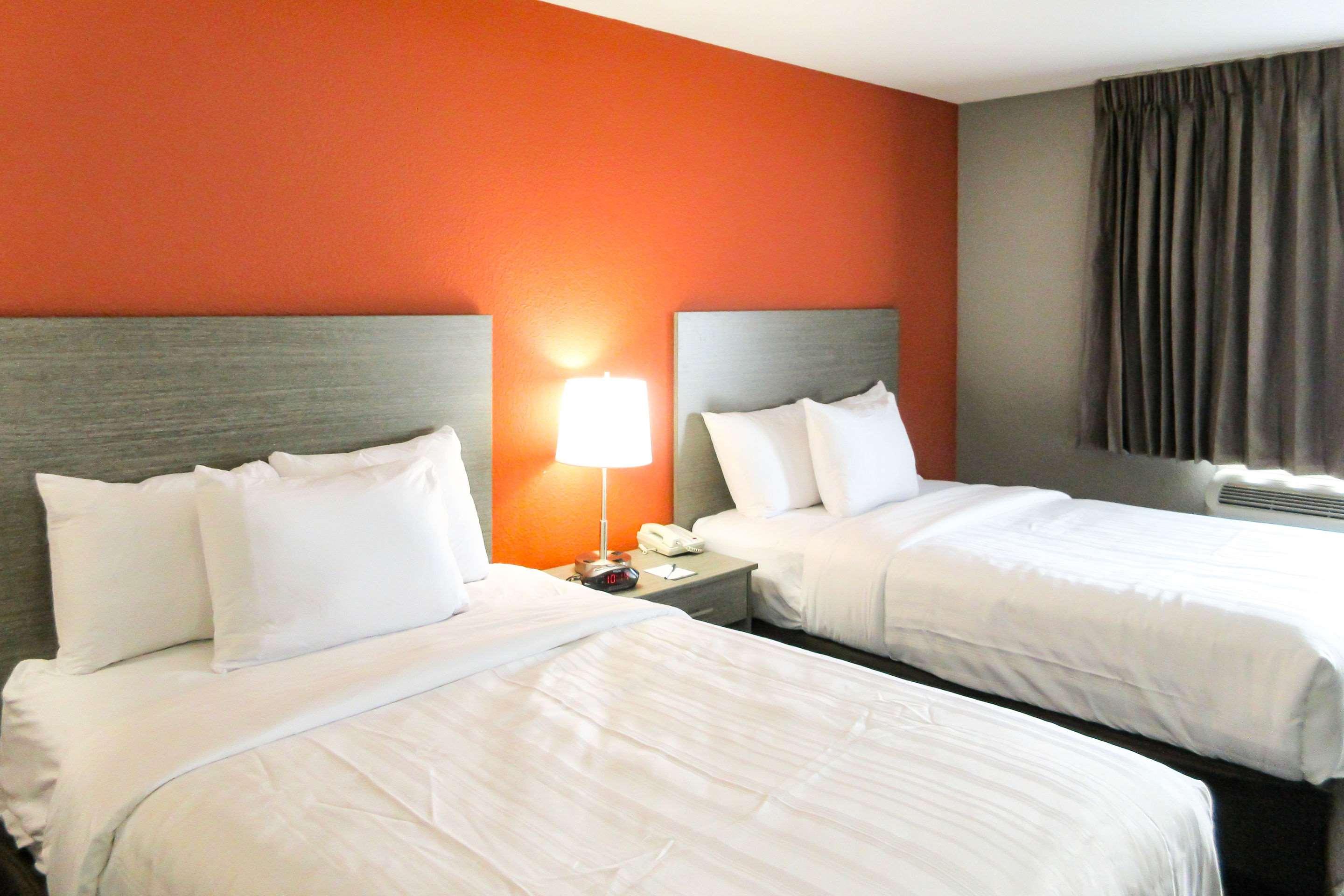 Quality Inn & Suites — photo 4