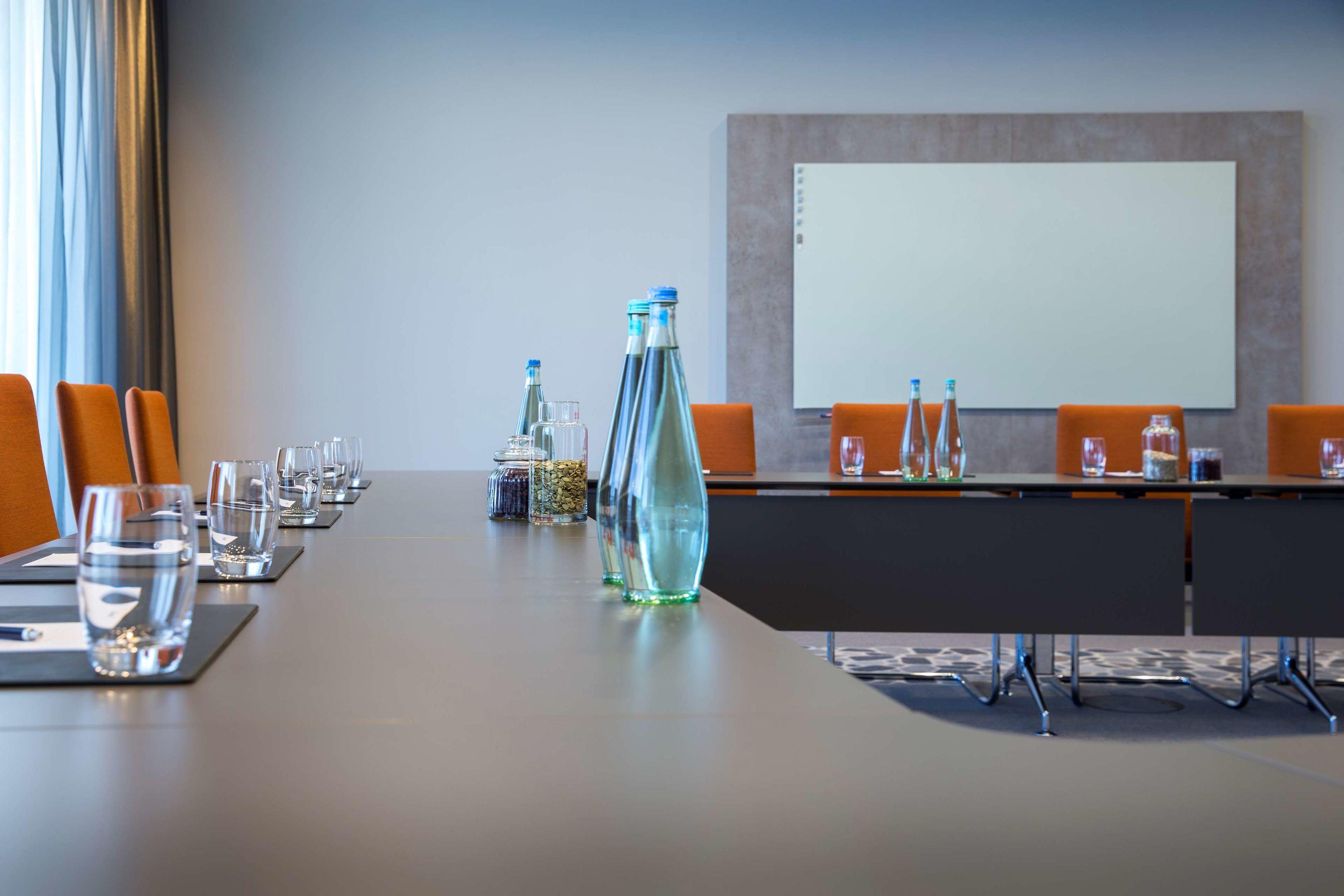 Radisson Blu Hamburg Airport — photo 5