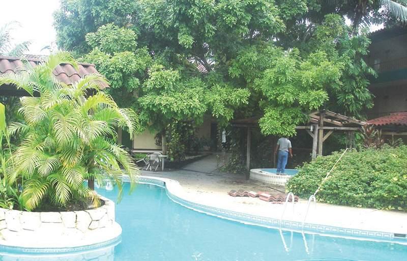 Plaza Palenque — photo 1