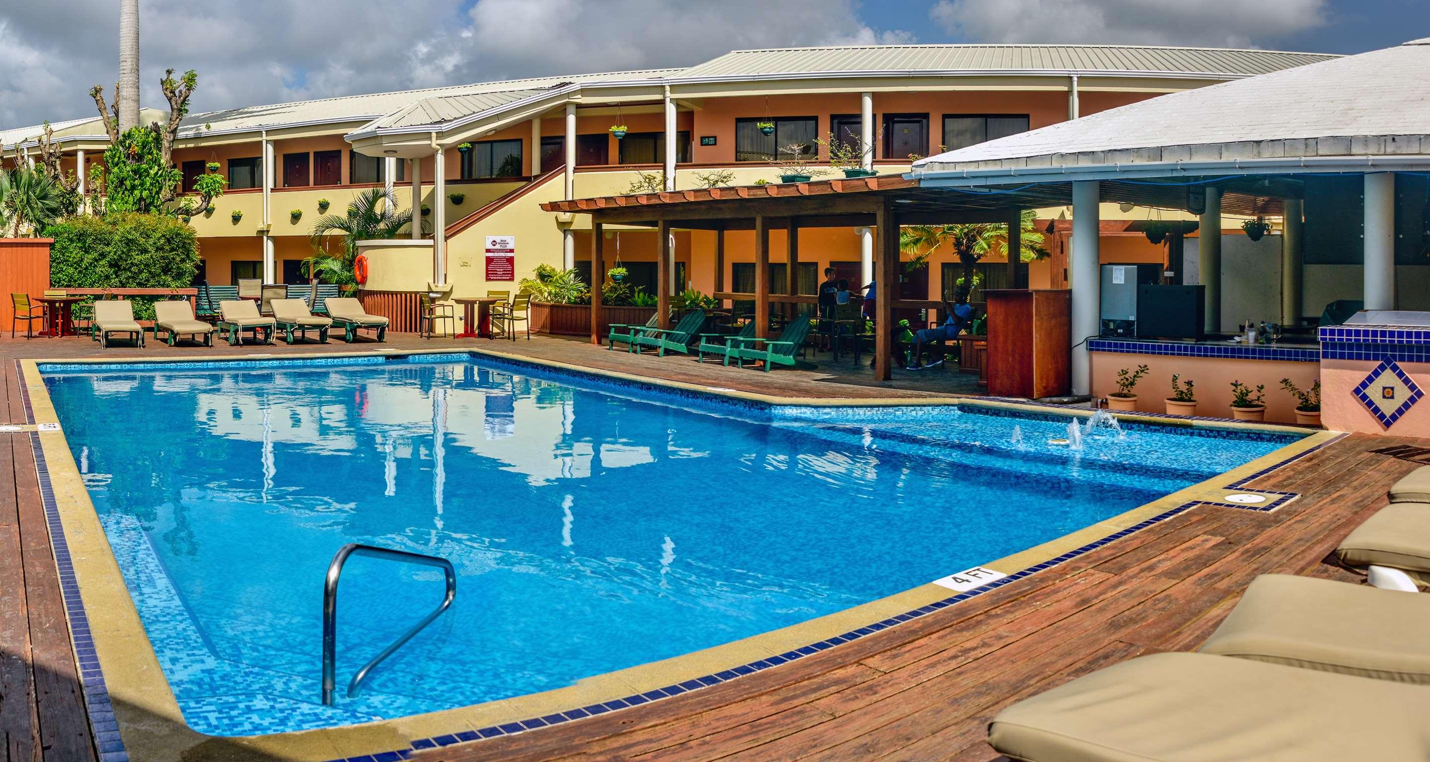 Best Western Plus Belize Biltmore Plaza — photo 4