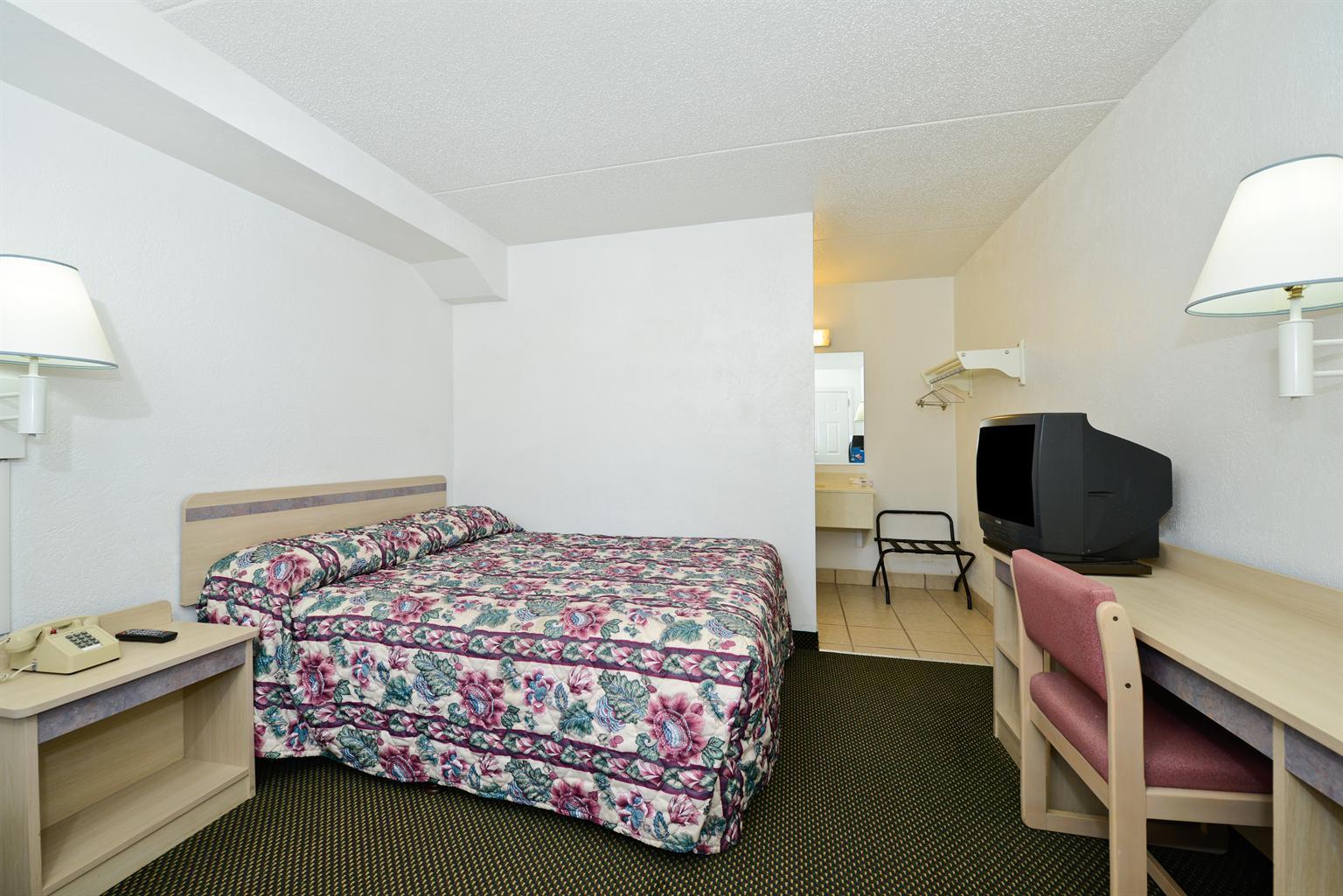 Americas Best Value Inn — photo 4