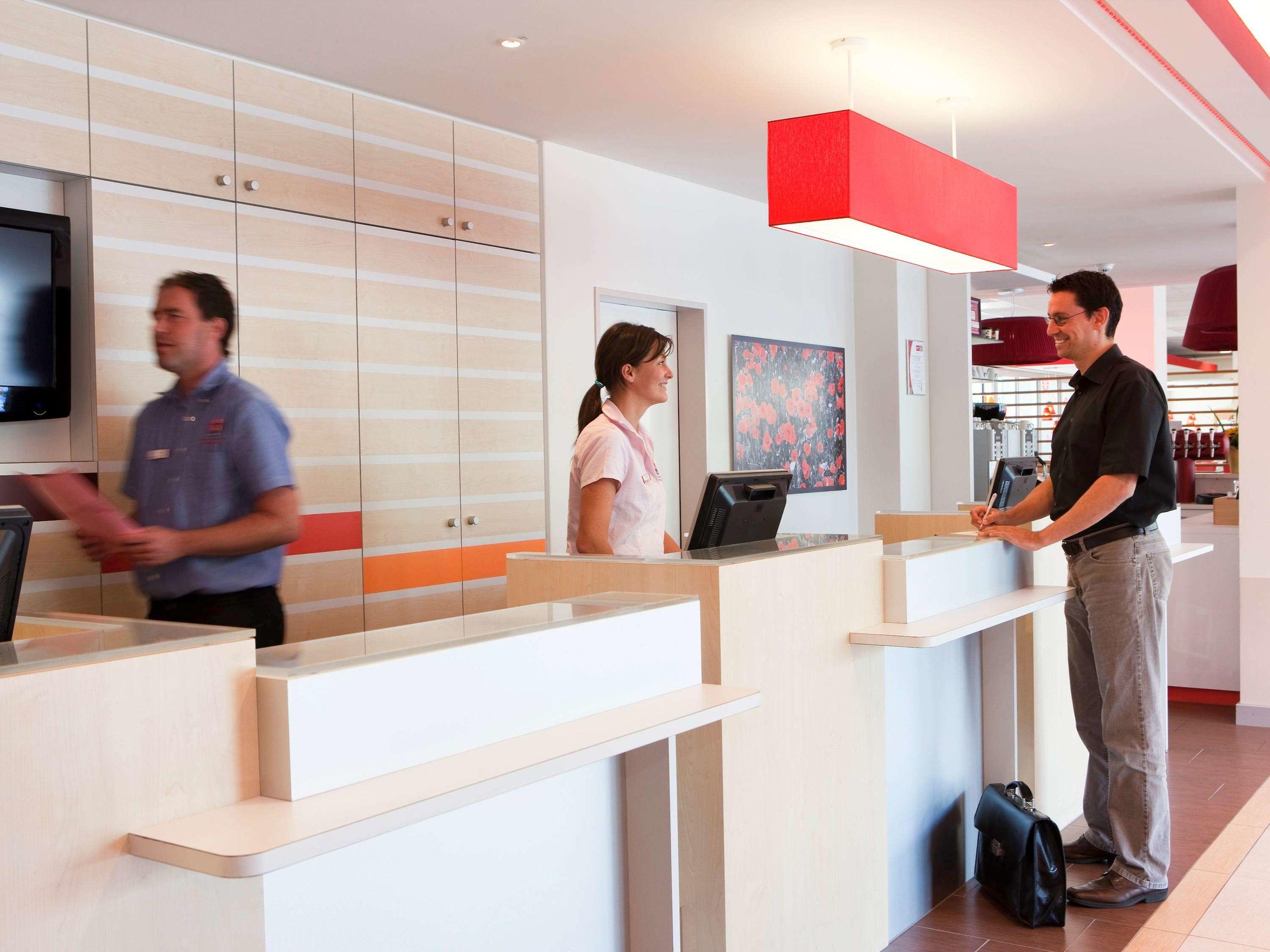 ibis Zurich Messe Airport — photo 5