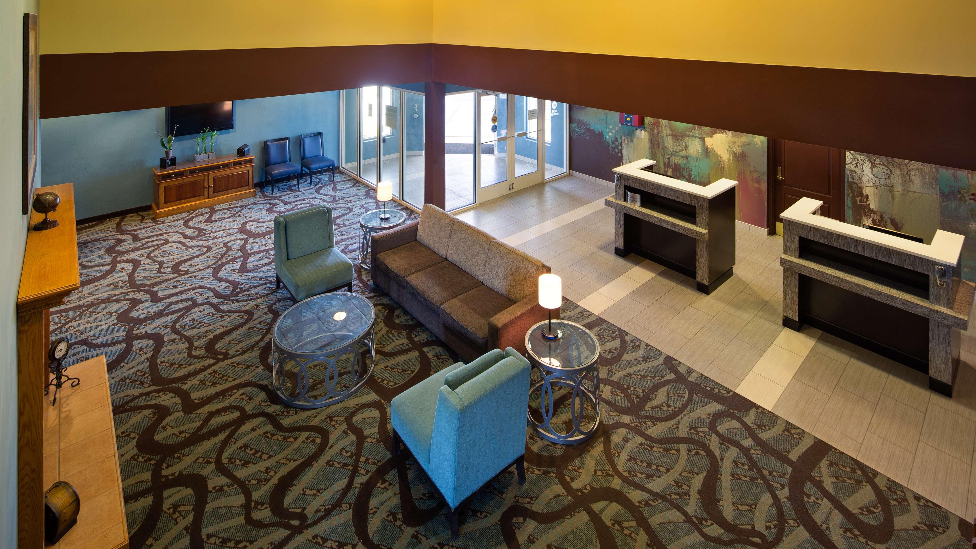 Best Western Holiday Manor Newton — photo 4