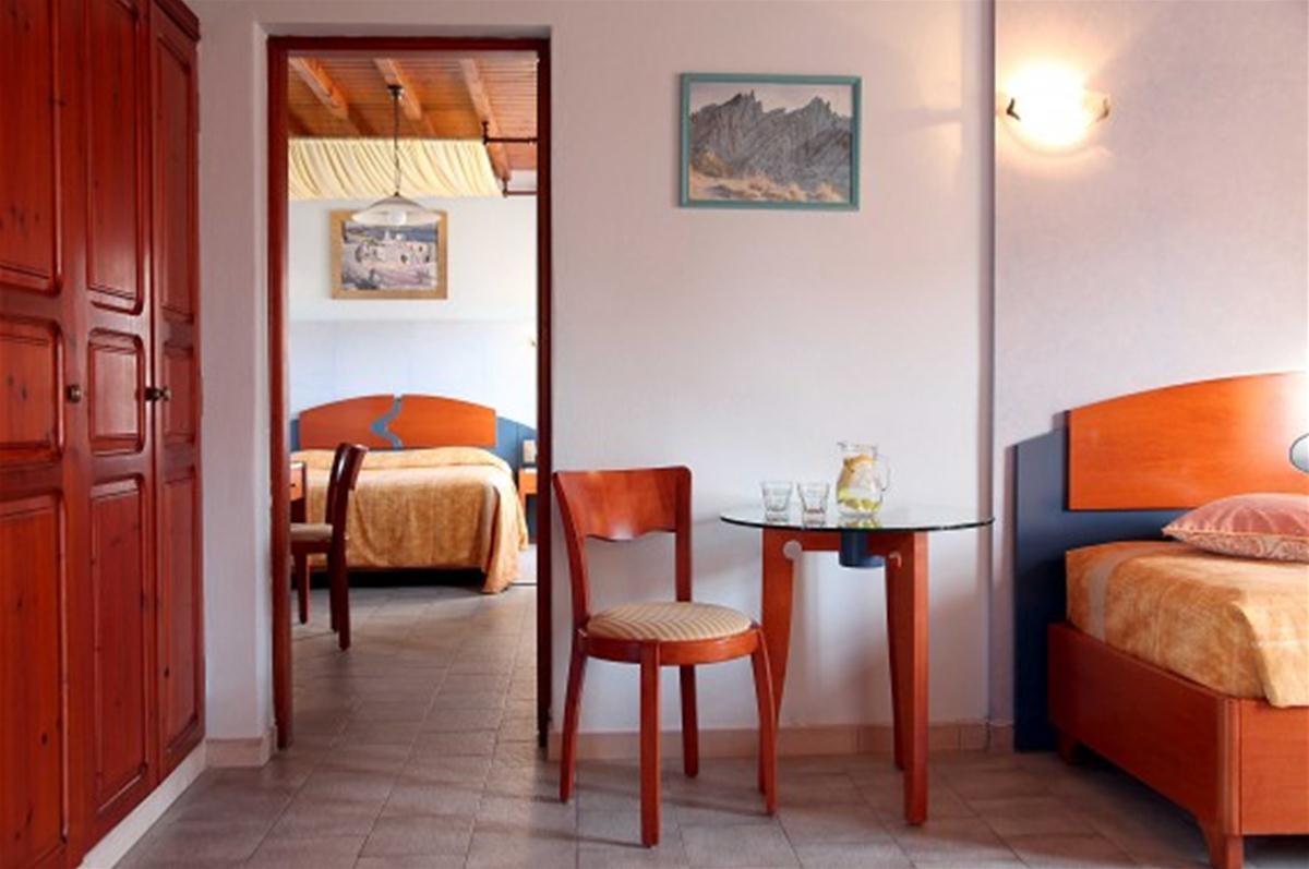 Petinos Hotel — photo 4