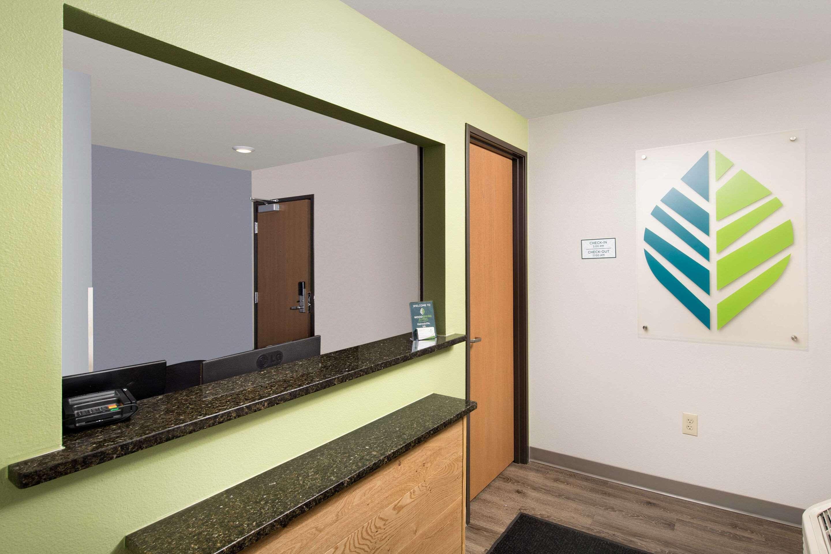 WoodSpring Suites Gainesville — photo 5
