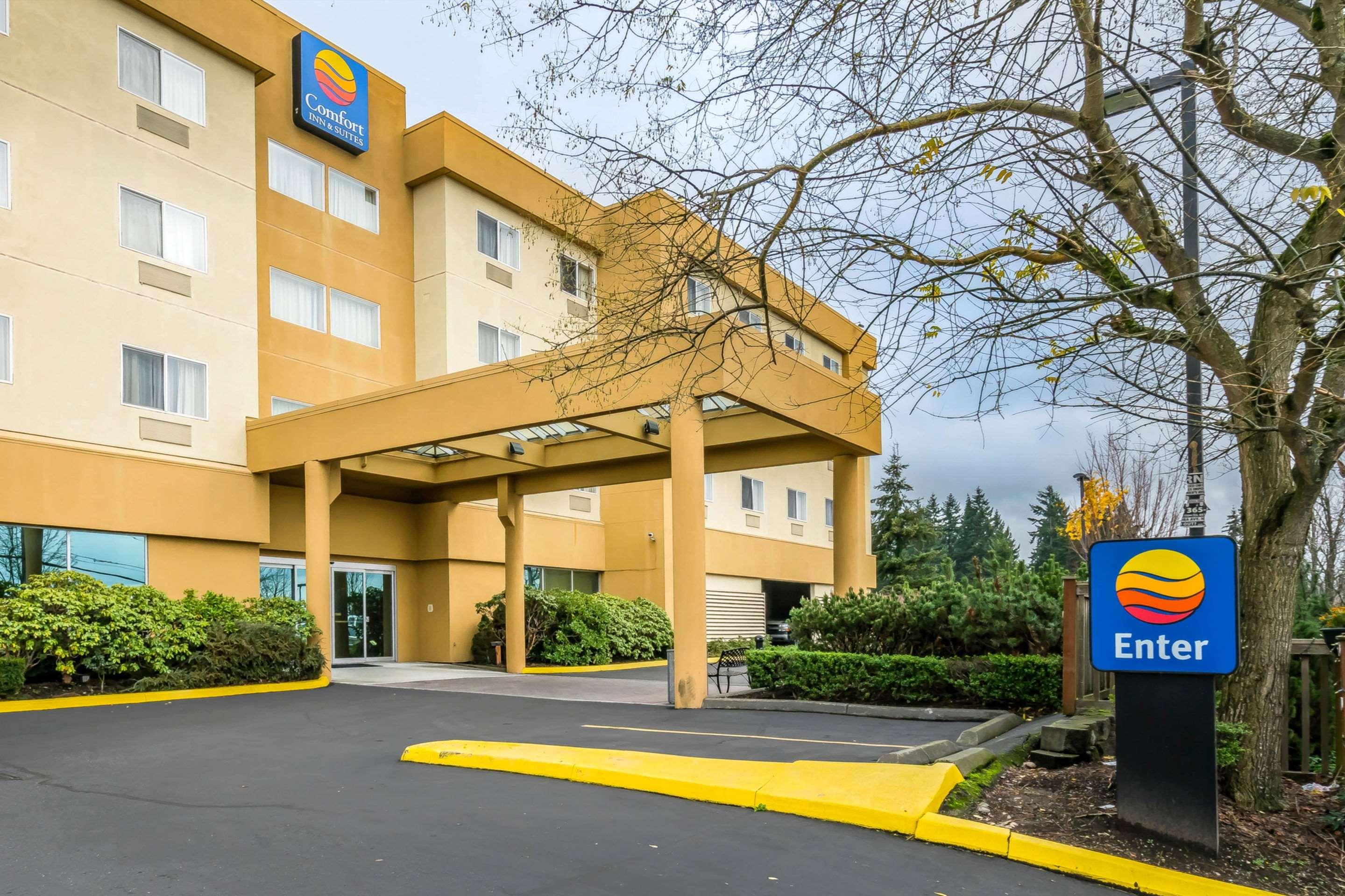 Comfort Inn & Suites