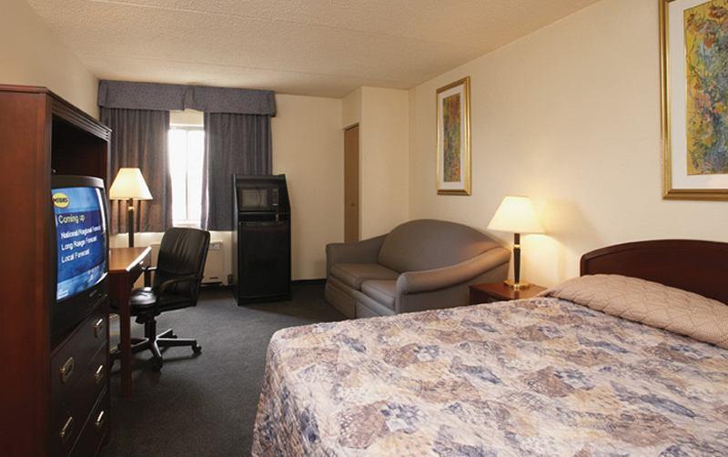 Travelodge by Wyndham Edmonton South — photo 4