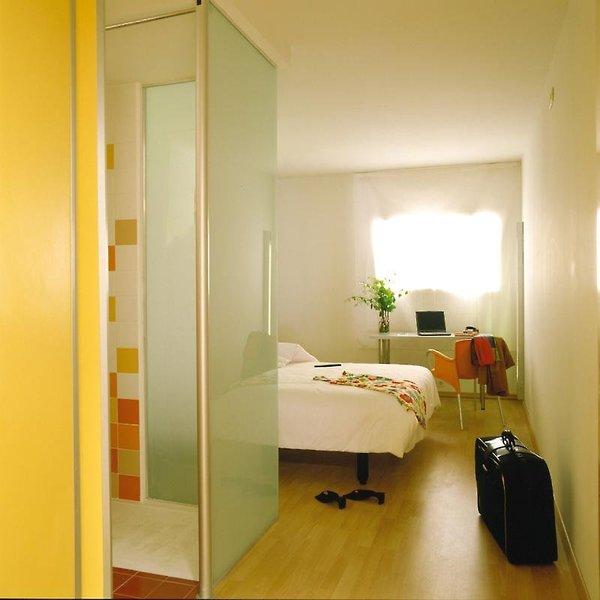 B&B Hotel Girona 2 — photo 4