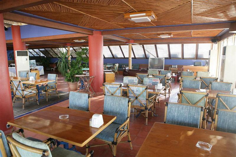 Riviera Hotel — photo 5