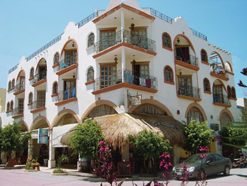 El Patio Hotel & Suites — photo 4