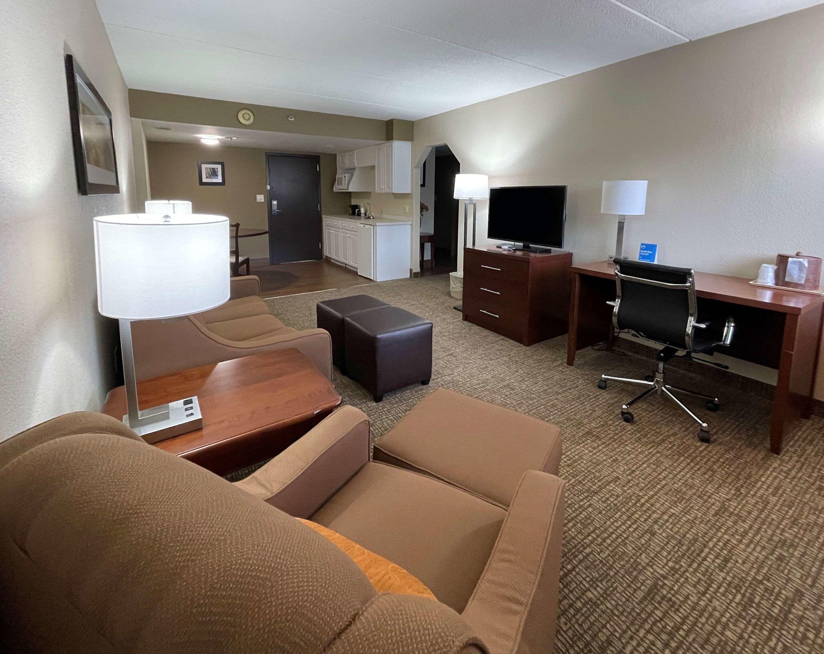 Comfort Inn Binghamton — photo 3