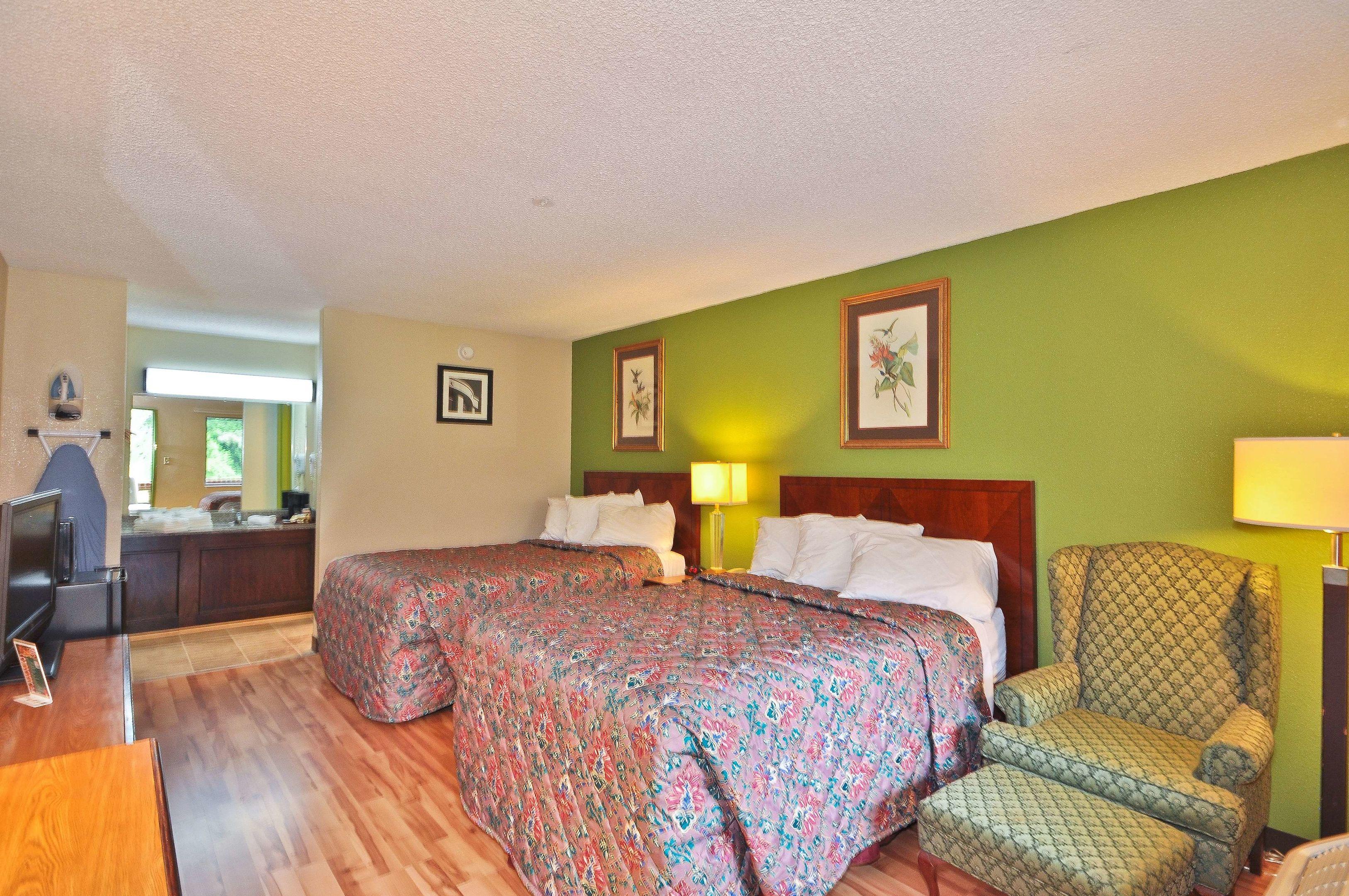 Country Hearth Inn & Suites - Marietta — photo 4