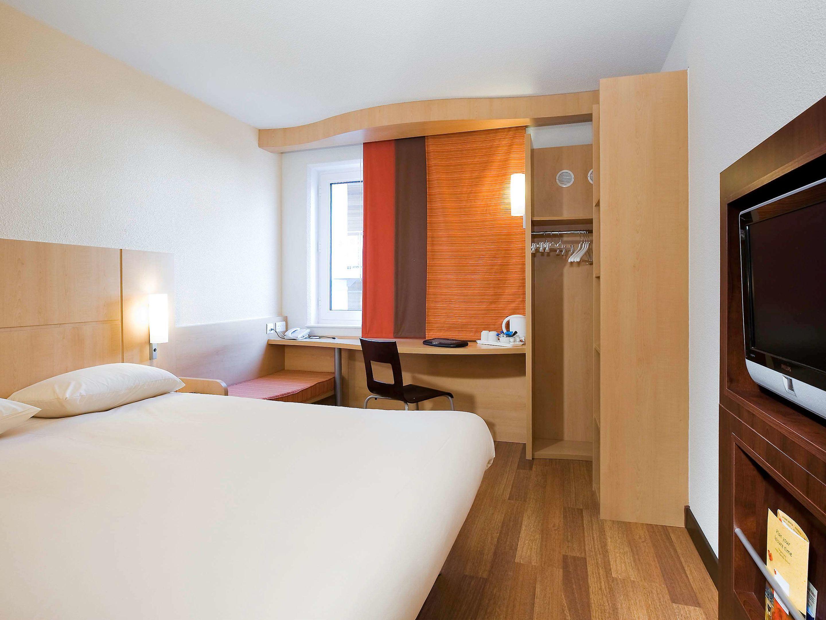 ibis Stevenage Centre Hotel — photo 4