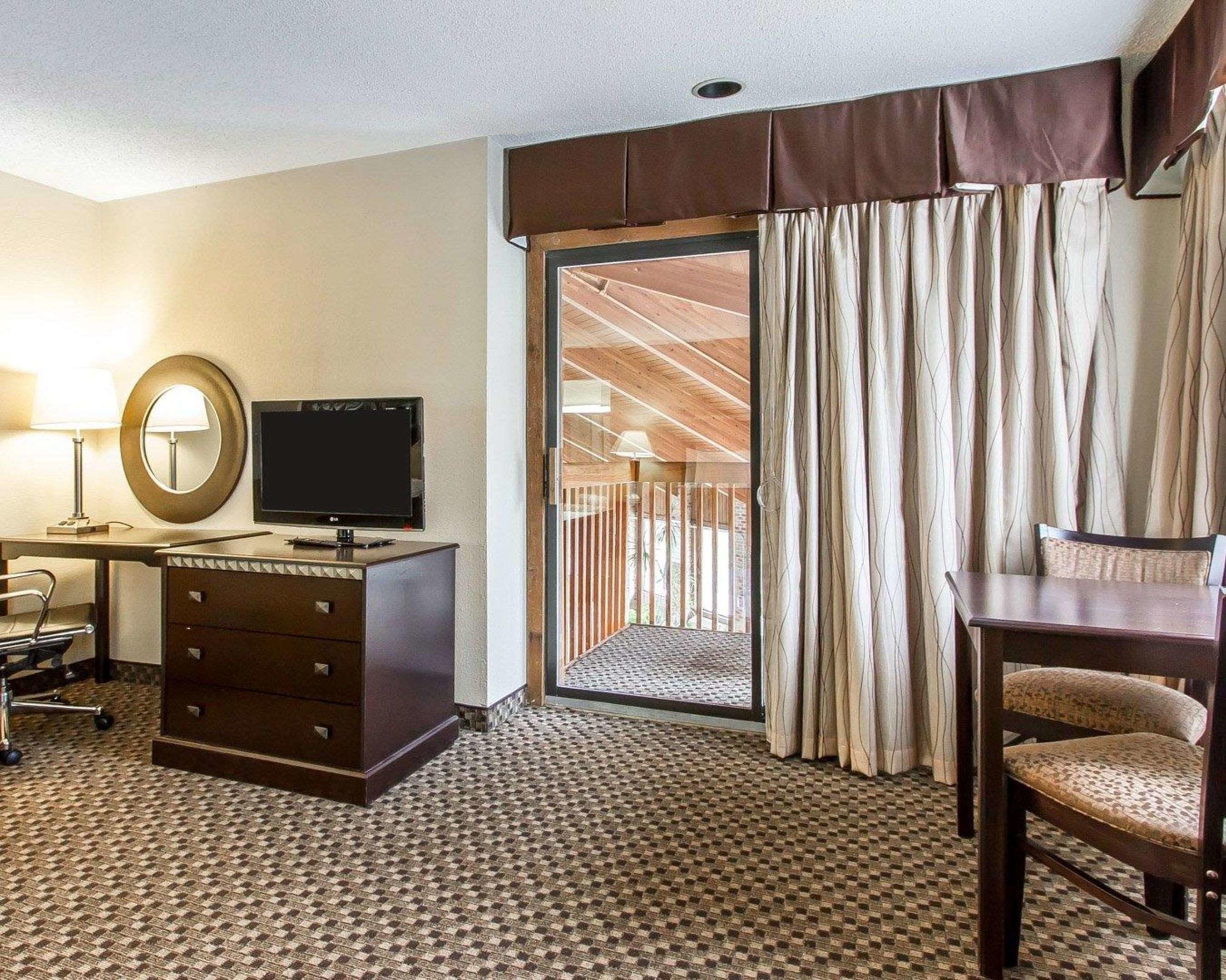 Quality Inn — photo 4