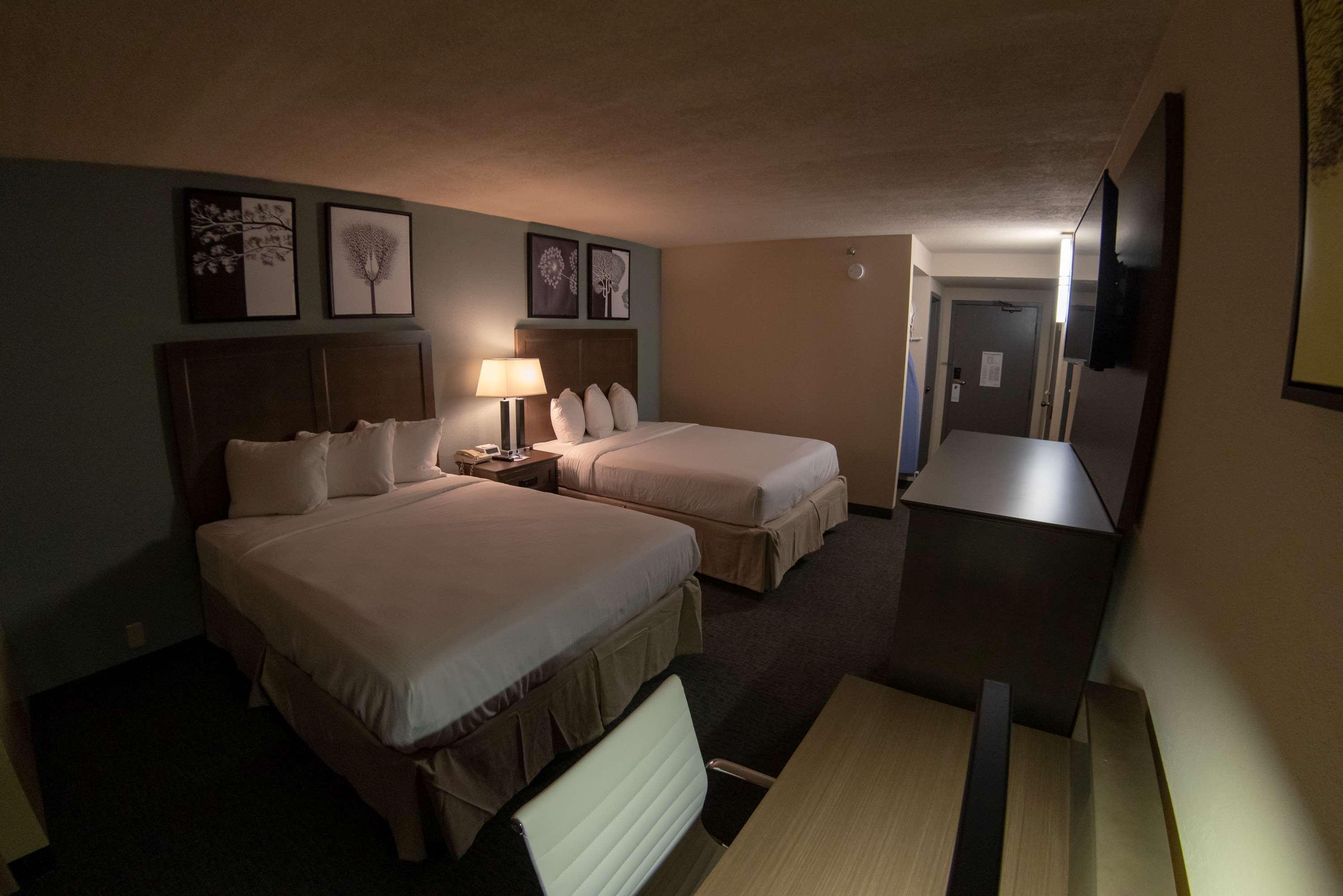 Baymont by Wyndham Shakopee — photo 4
