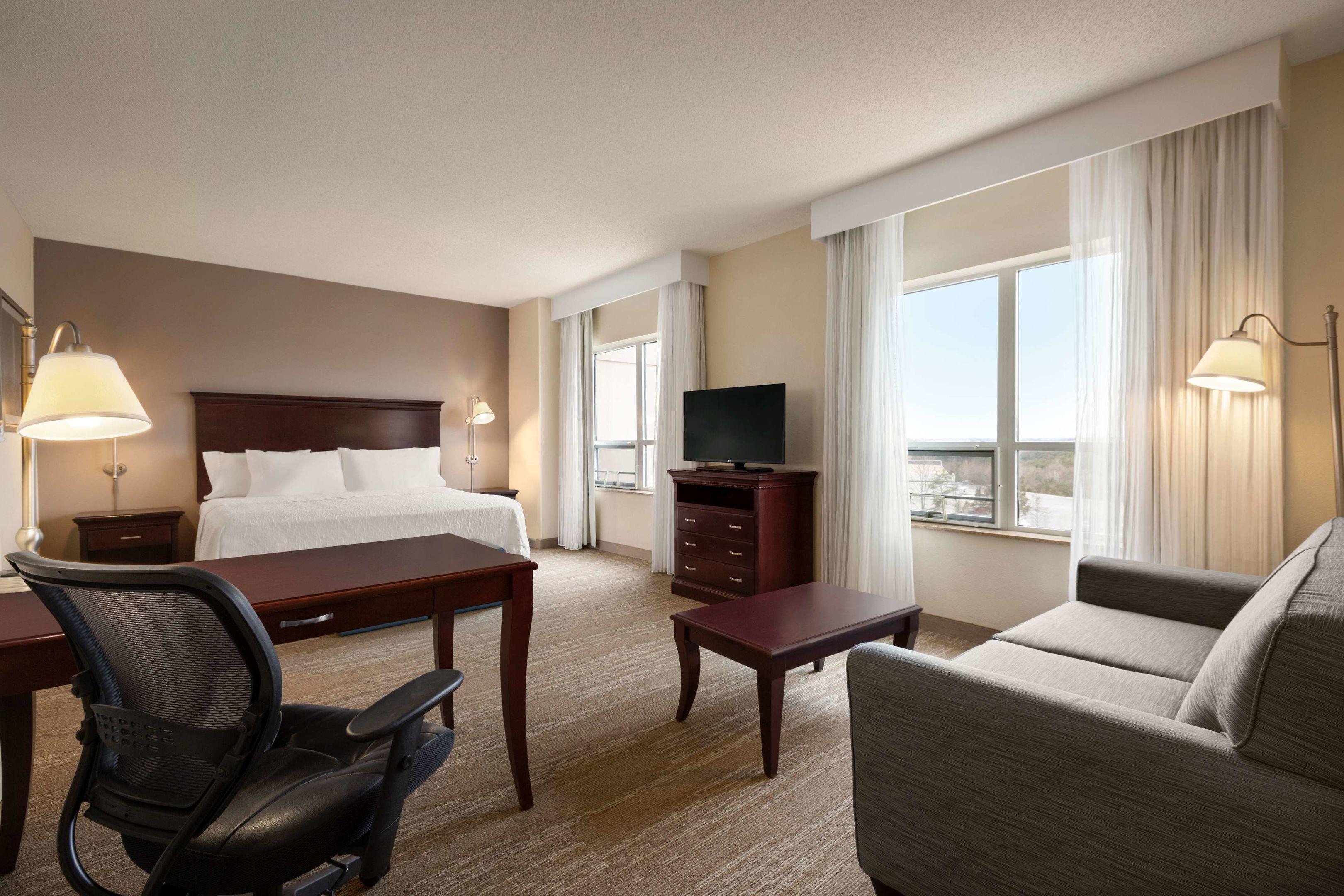 Hampton Inn & Suites Washington-Dulles International Airport — photo 4