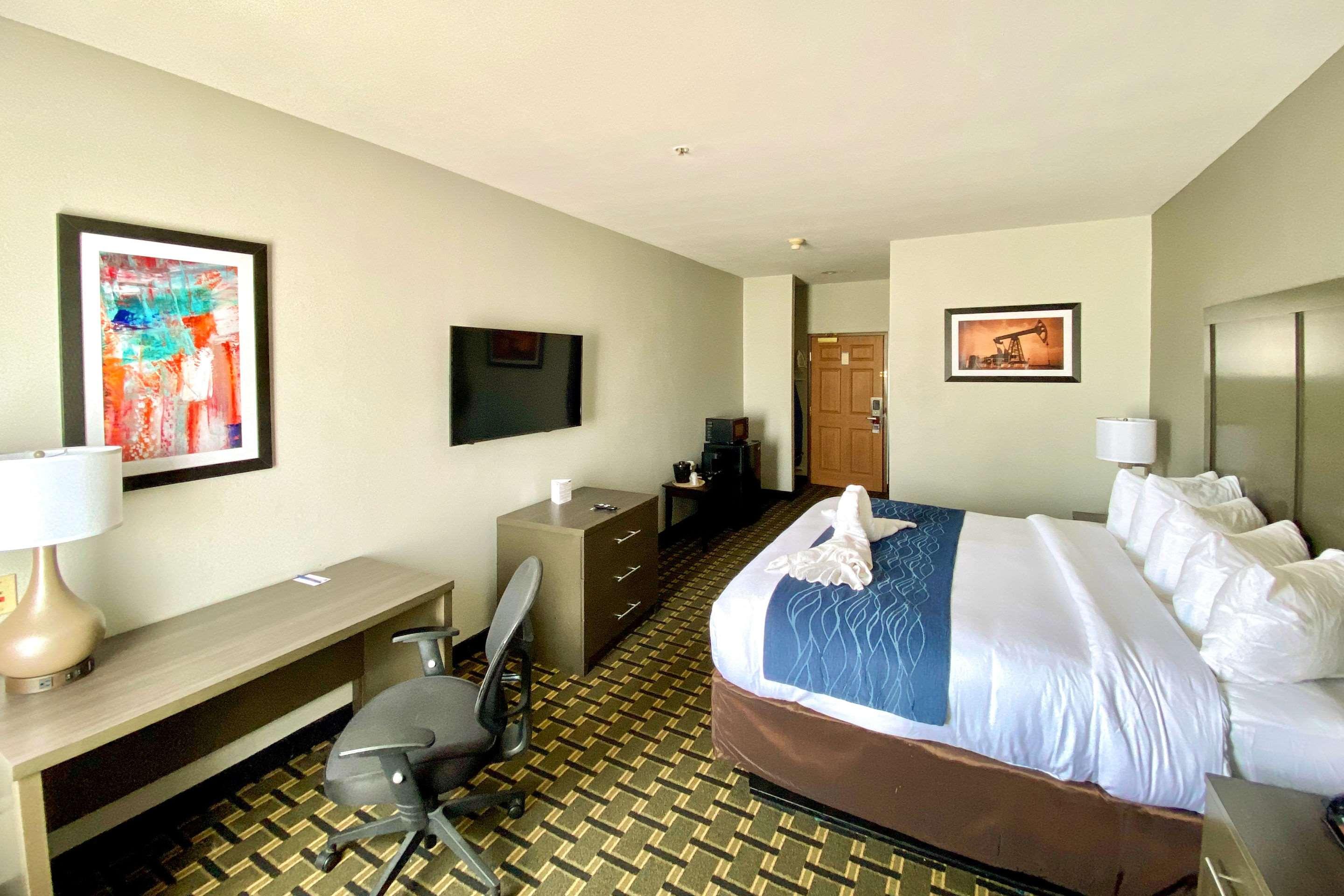 Comfort Inn Owasso - Tulsa — photo 5