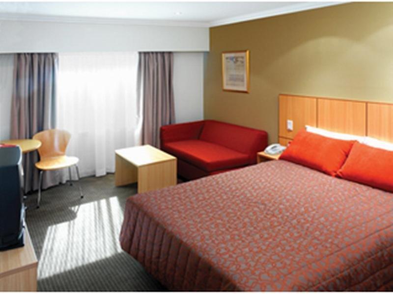 Travelodge Hotel Wellington — photo 4