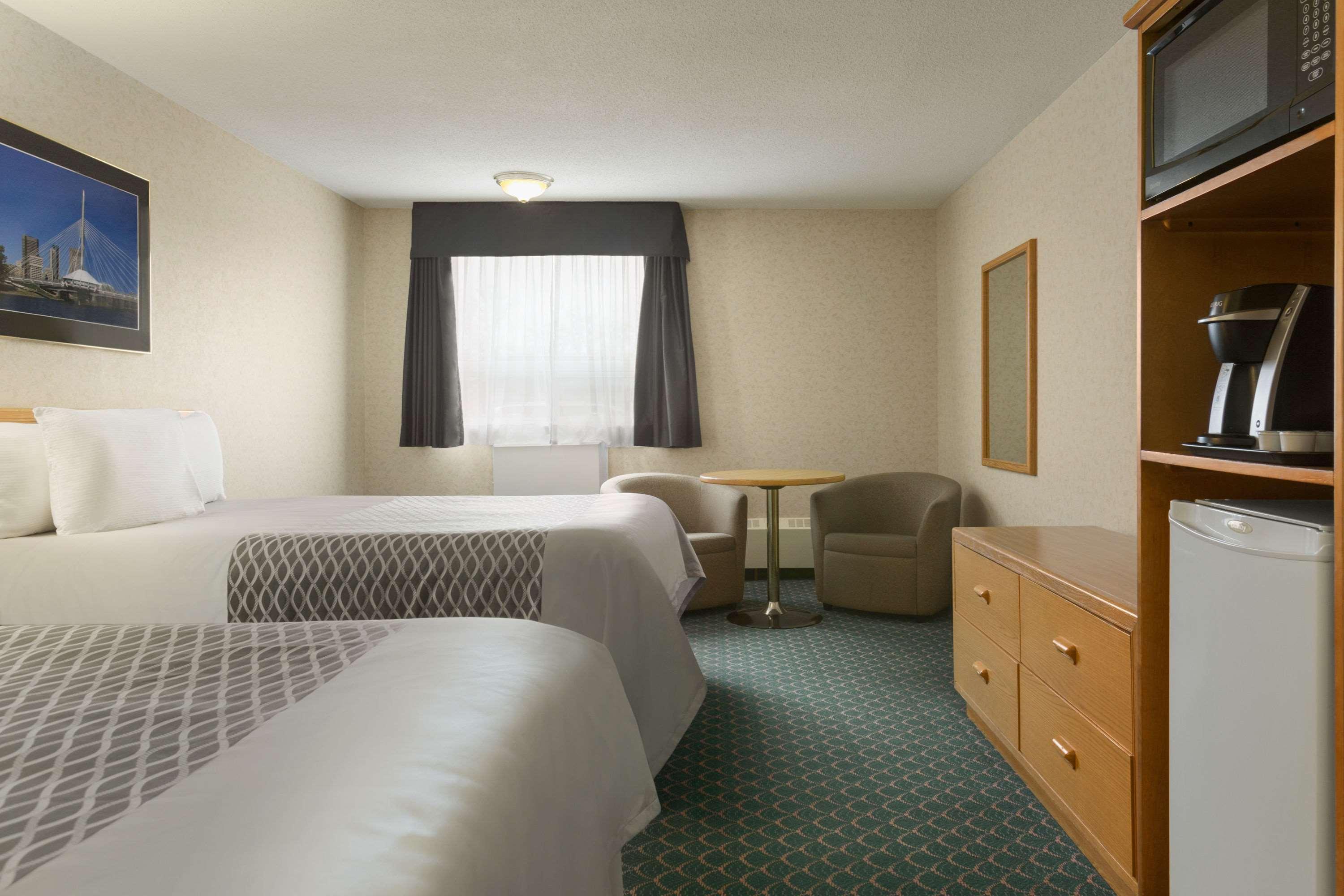 Travelodge Winnipeg East — photo 5