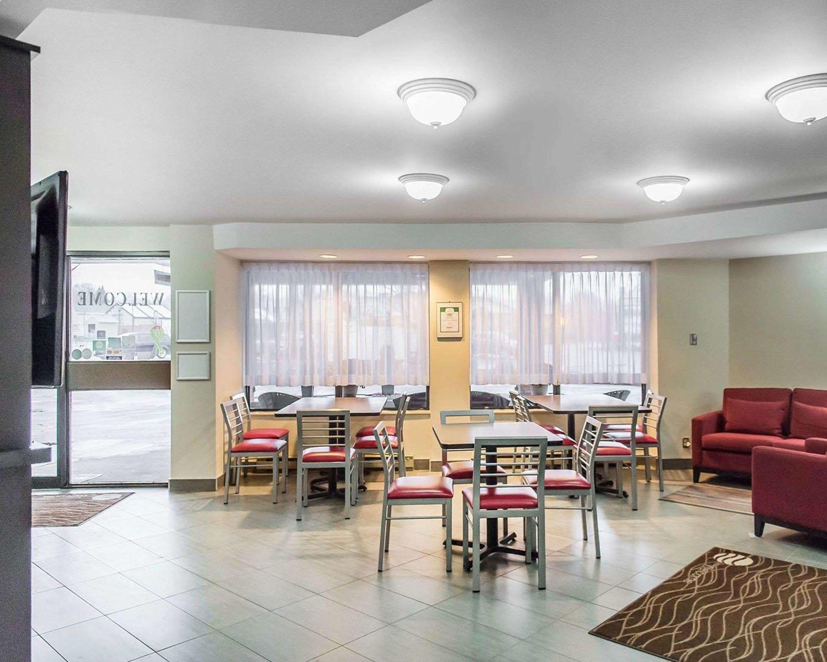 Comfort Inn Pembroke — photo 4