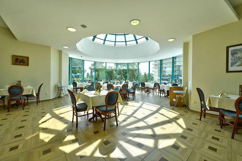 Marina Grand Beach Hotel — photo 5