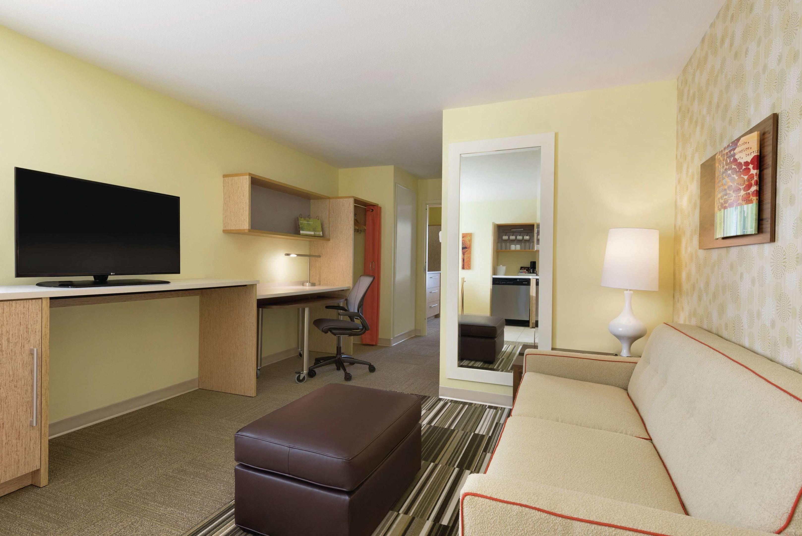 Home2 Suites McDonough — photo 4