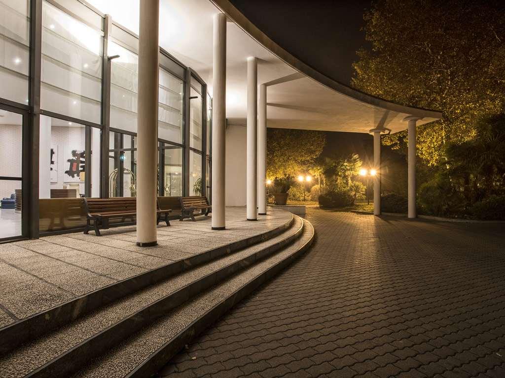 FlyOn Hotel & Conference Center — photo 4