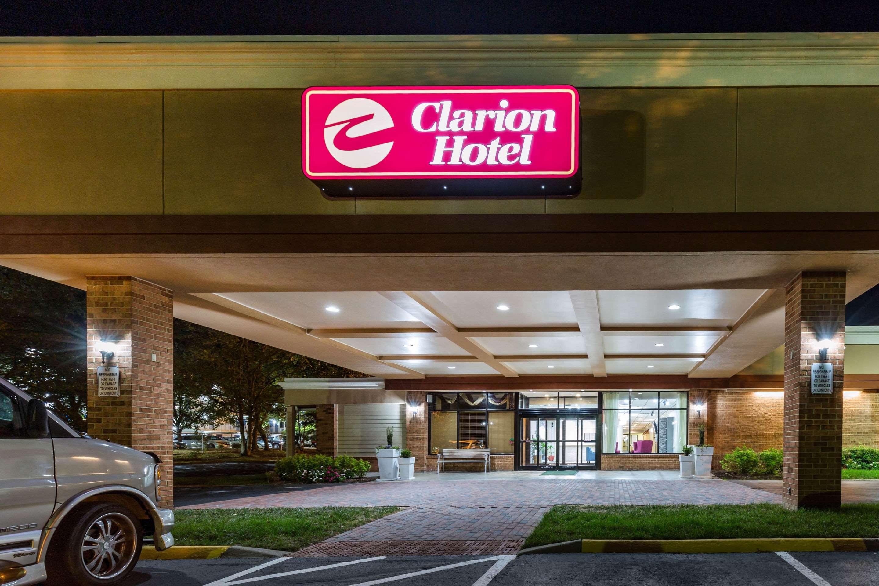 Clarion Hotel Williamsburg — photo 4