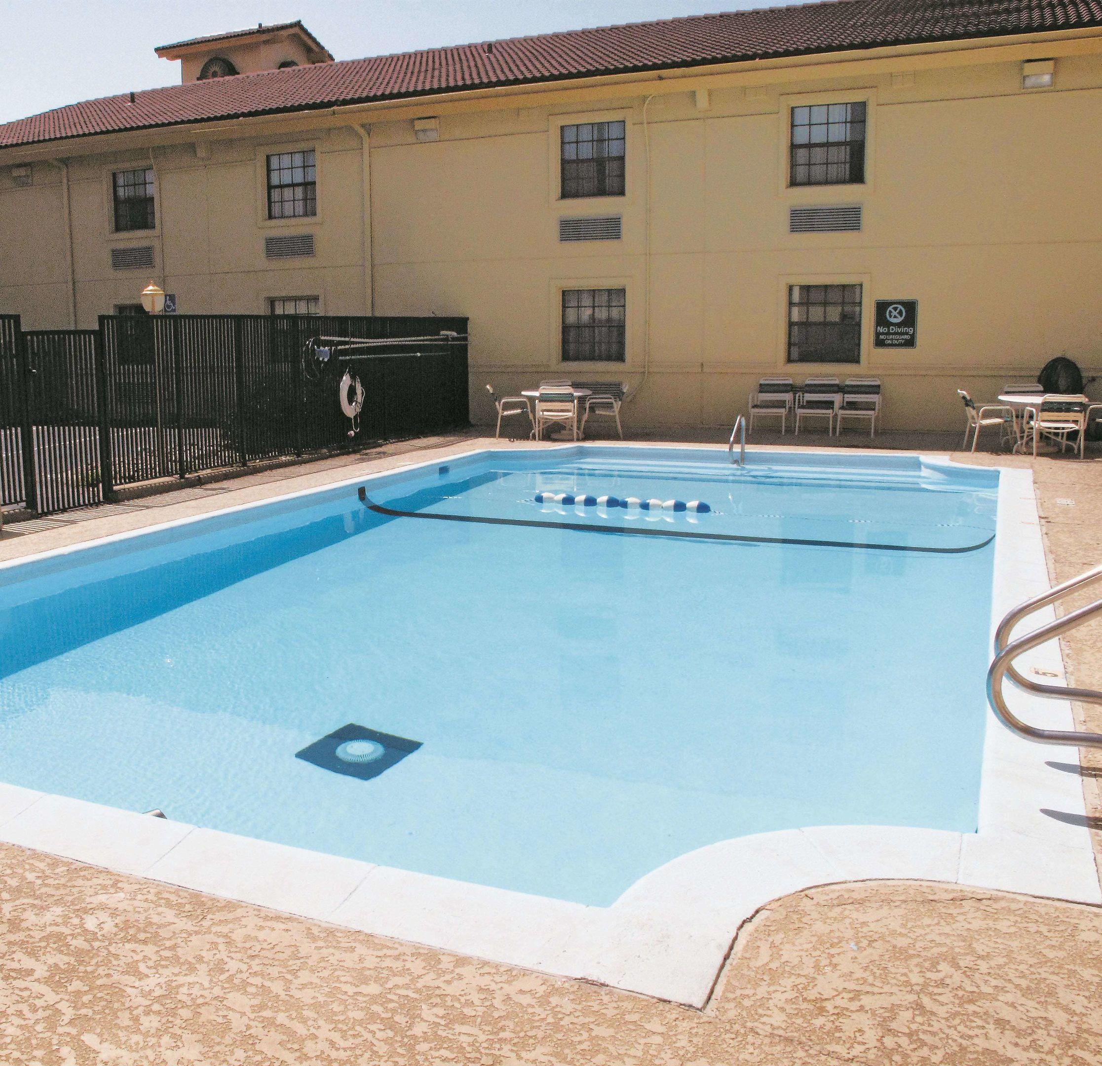 La Quinta Inn Omaha Northwest — photo 5