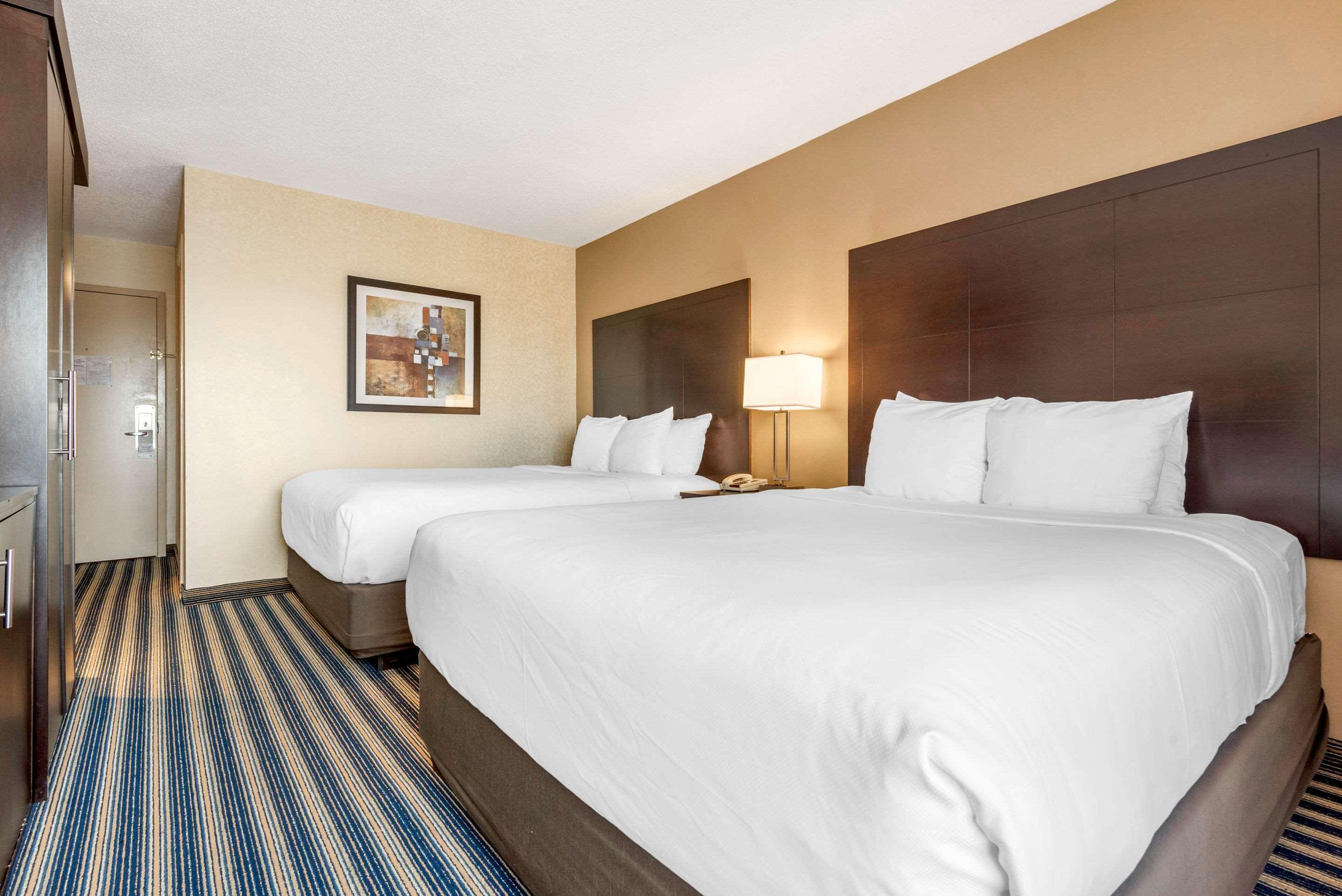Comfort Inn — photo 4