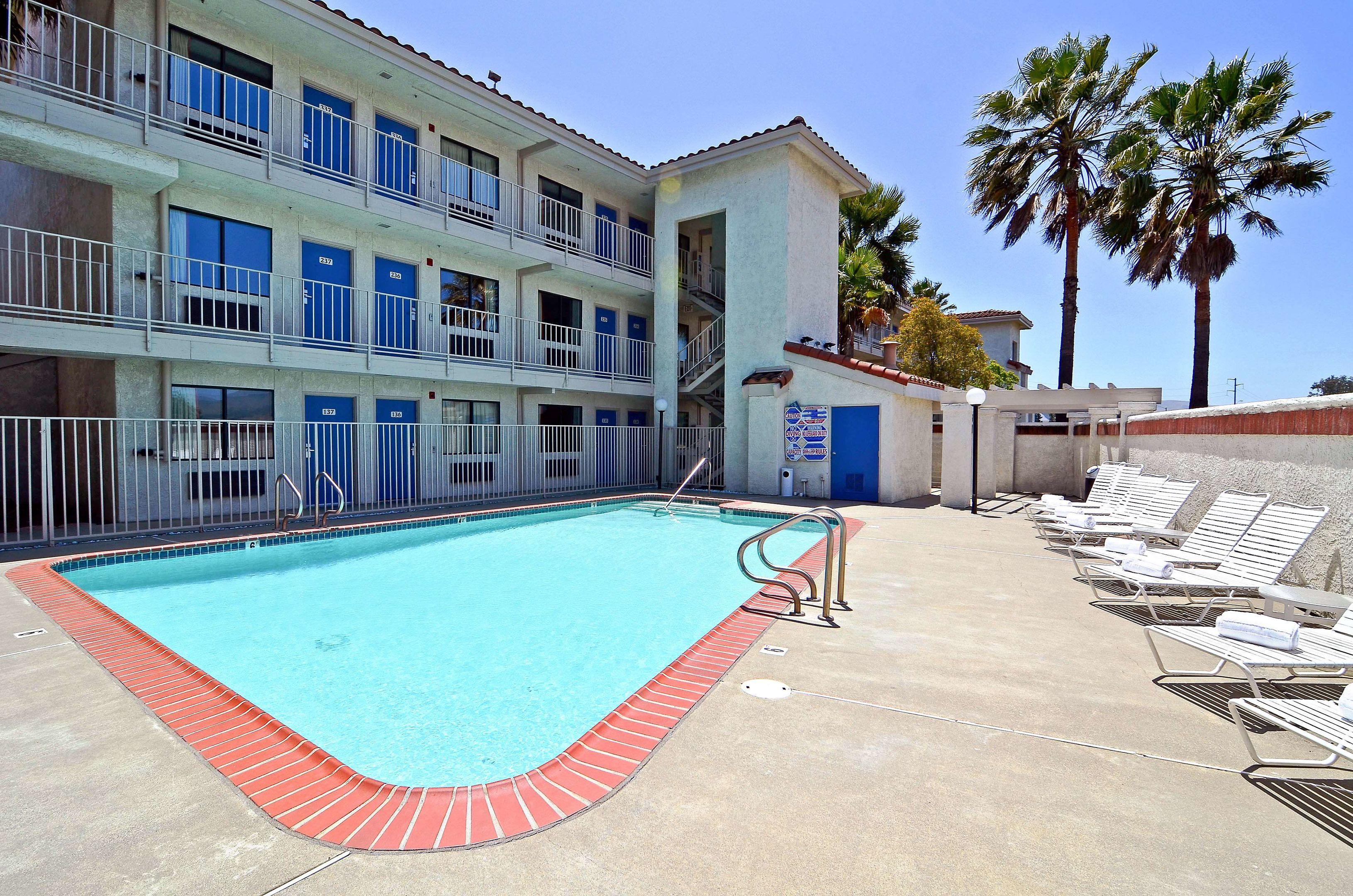 Motel 6 Fairfield - Napa Valley CA — photo 3