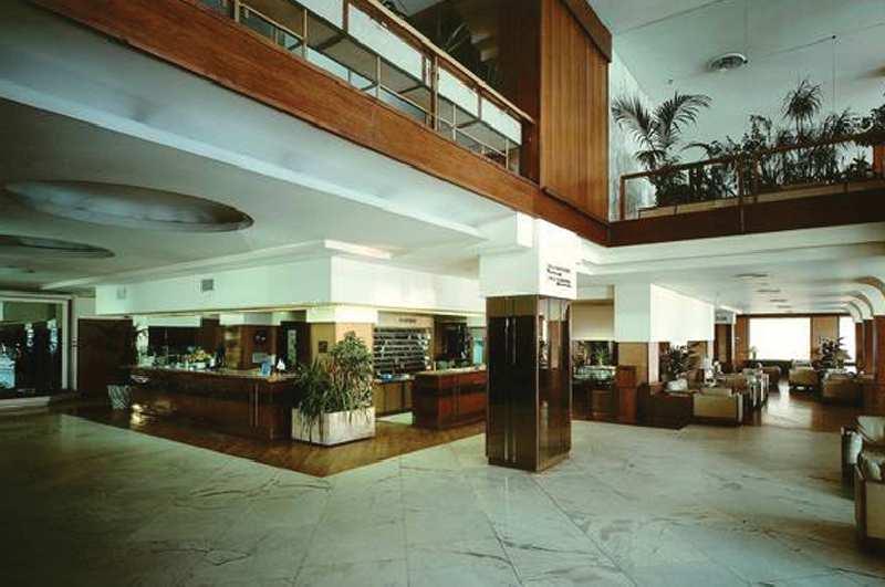 Royal Continental — photo 4