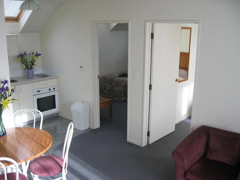 Rosewood Court Motel — photo 5