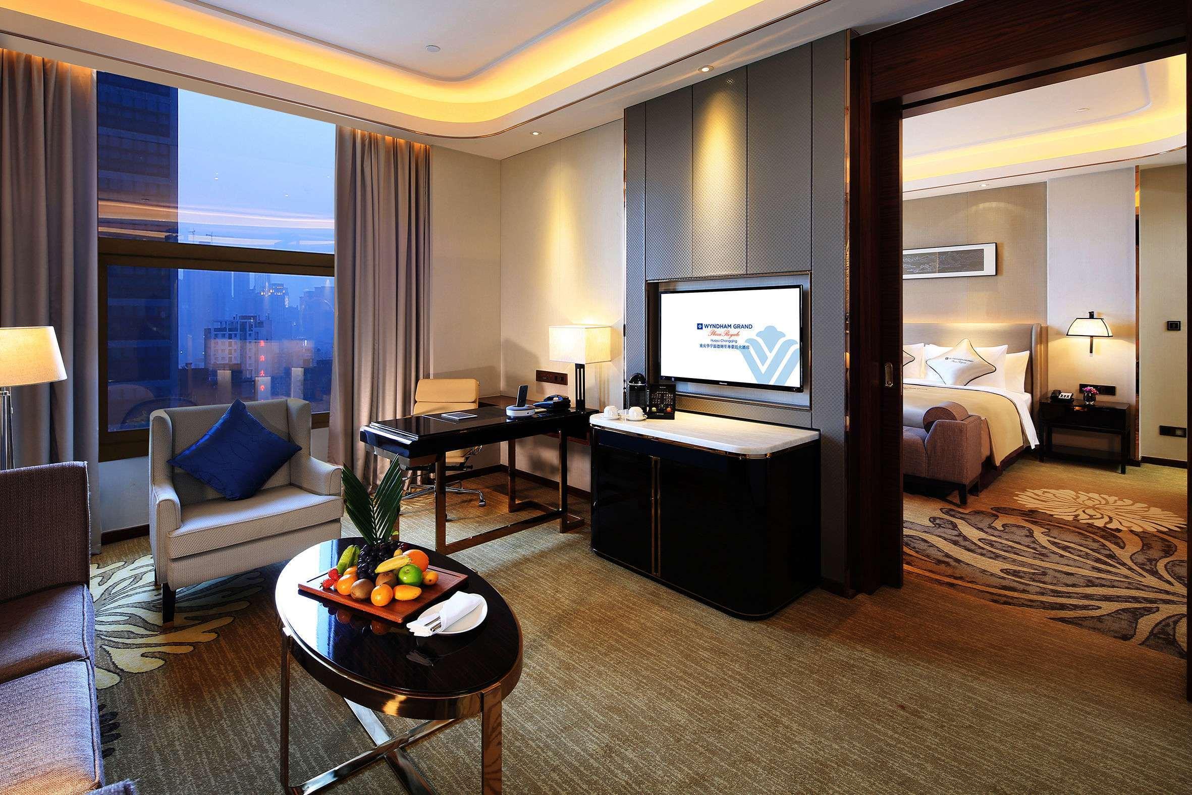 Wyndham Grand Plaza Royale Huayu Chongqing — photo 3