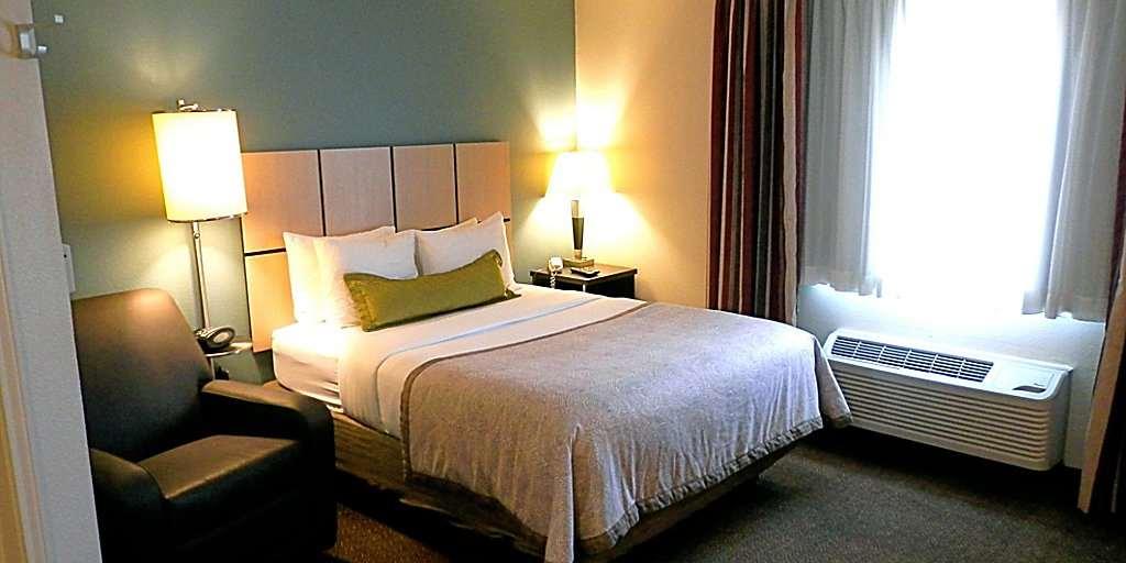 Sonesta Simply Suites Houston - NASA Clear Lake — photo 5