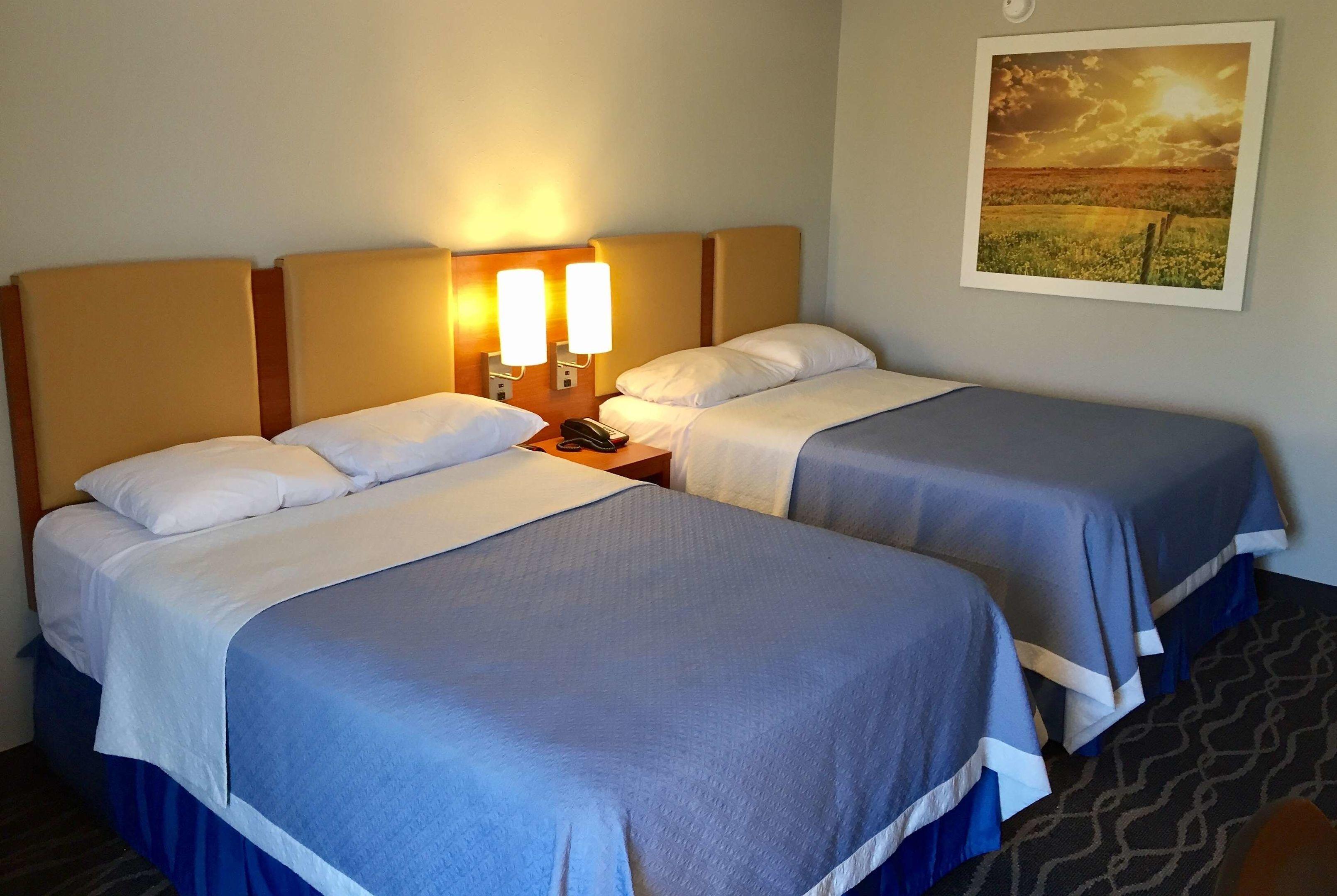 Days Inn & Suites Cincinnati North — photo 5
