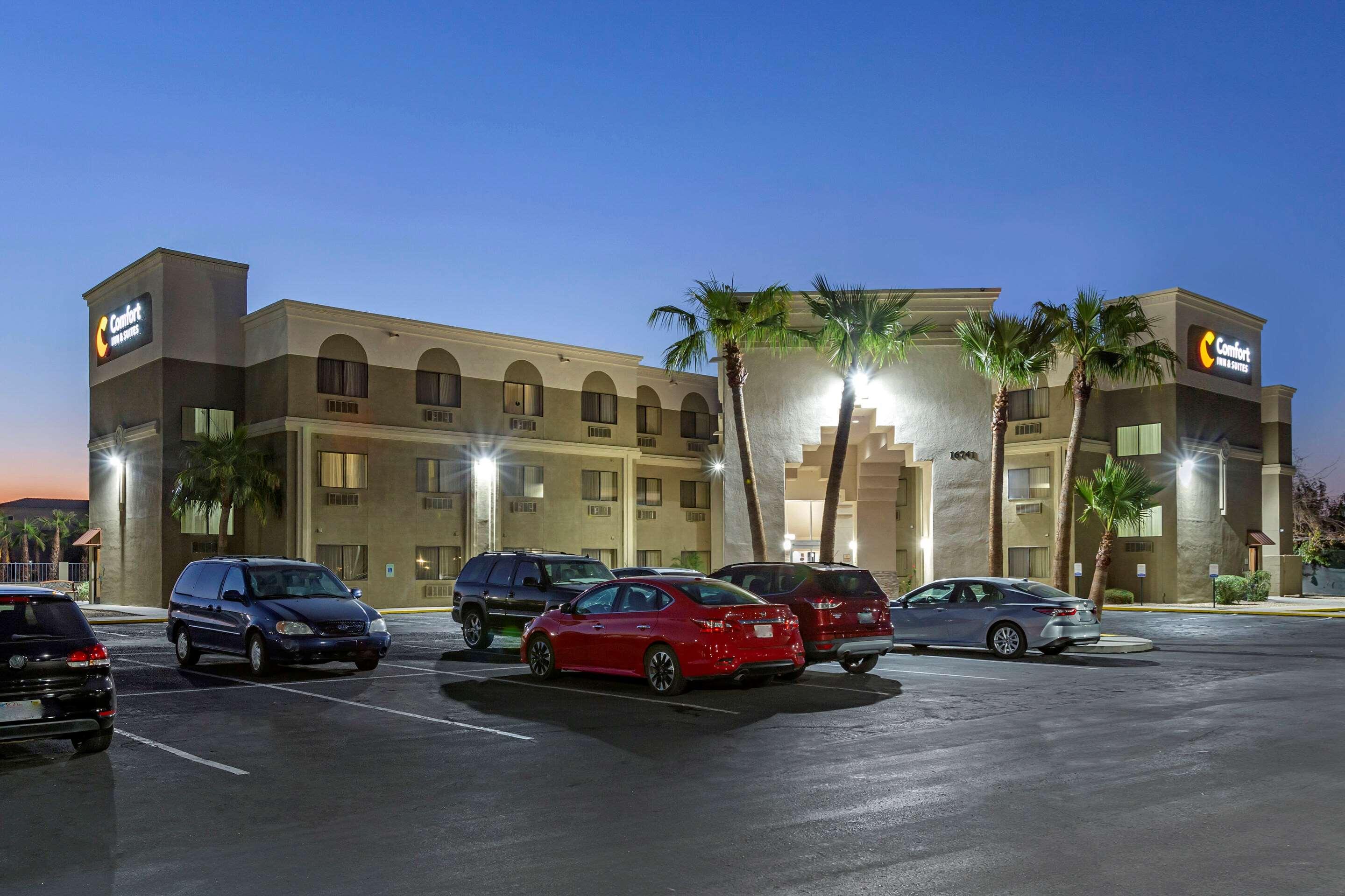 Quality Inn & Suites Surprise Near Sun City West — photo 3