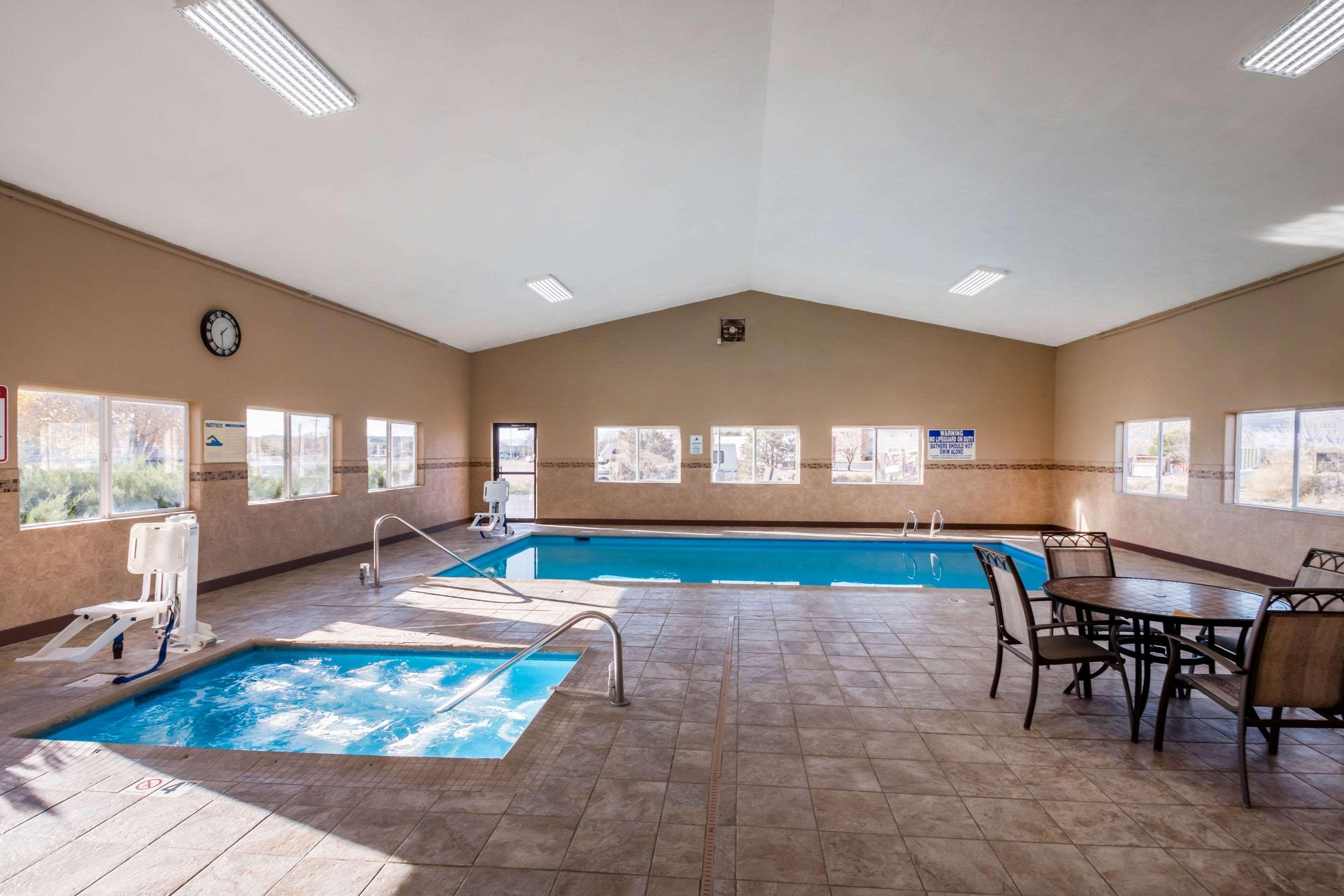 Comfort Inn — photo 4